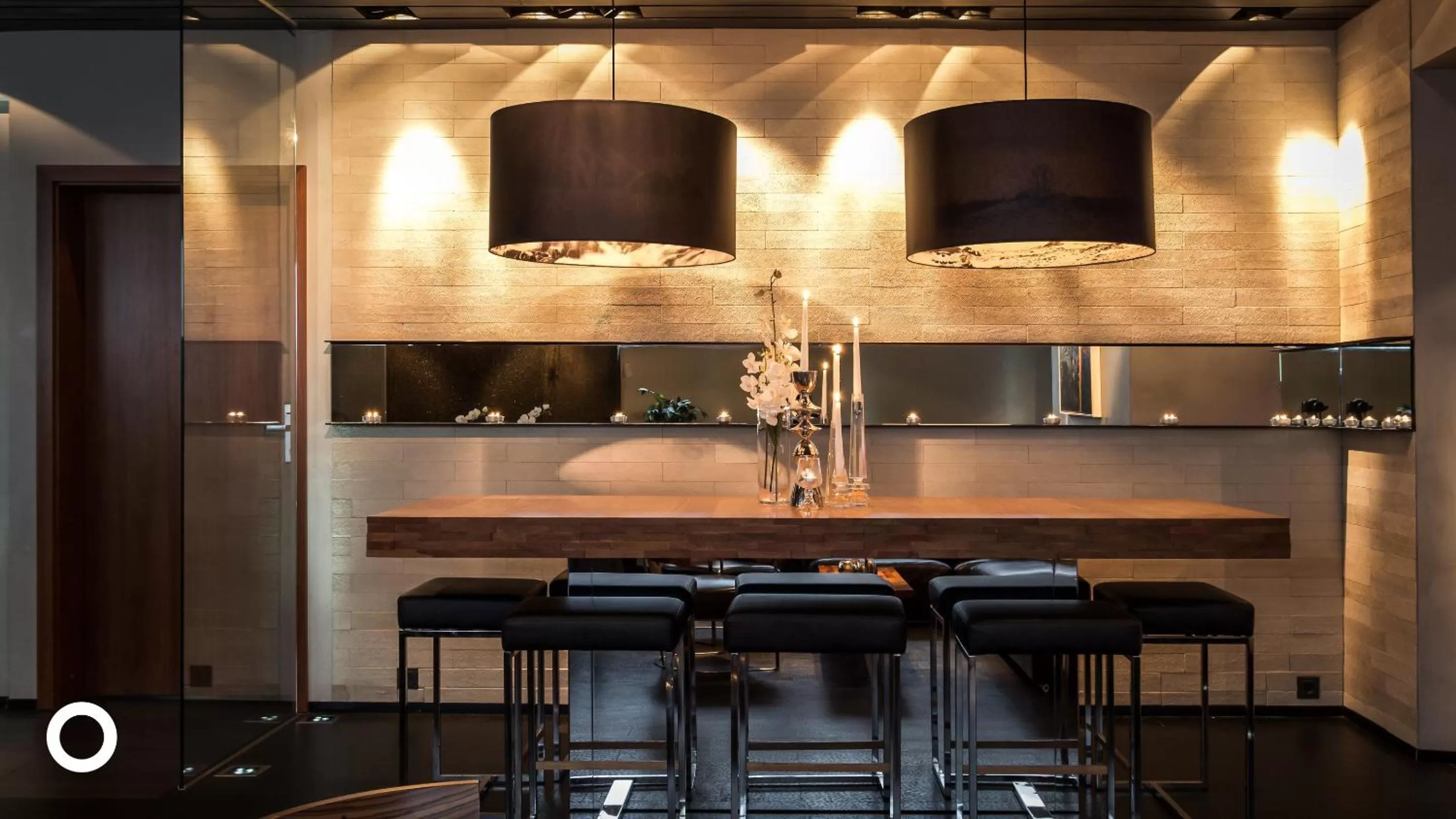 Lounge or bar in Thingholt by Center Hotels