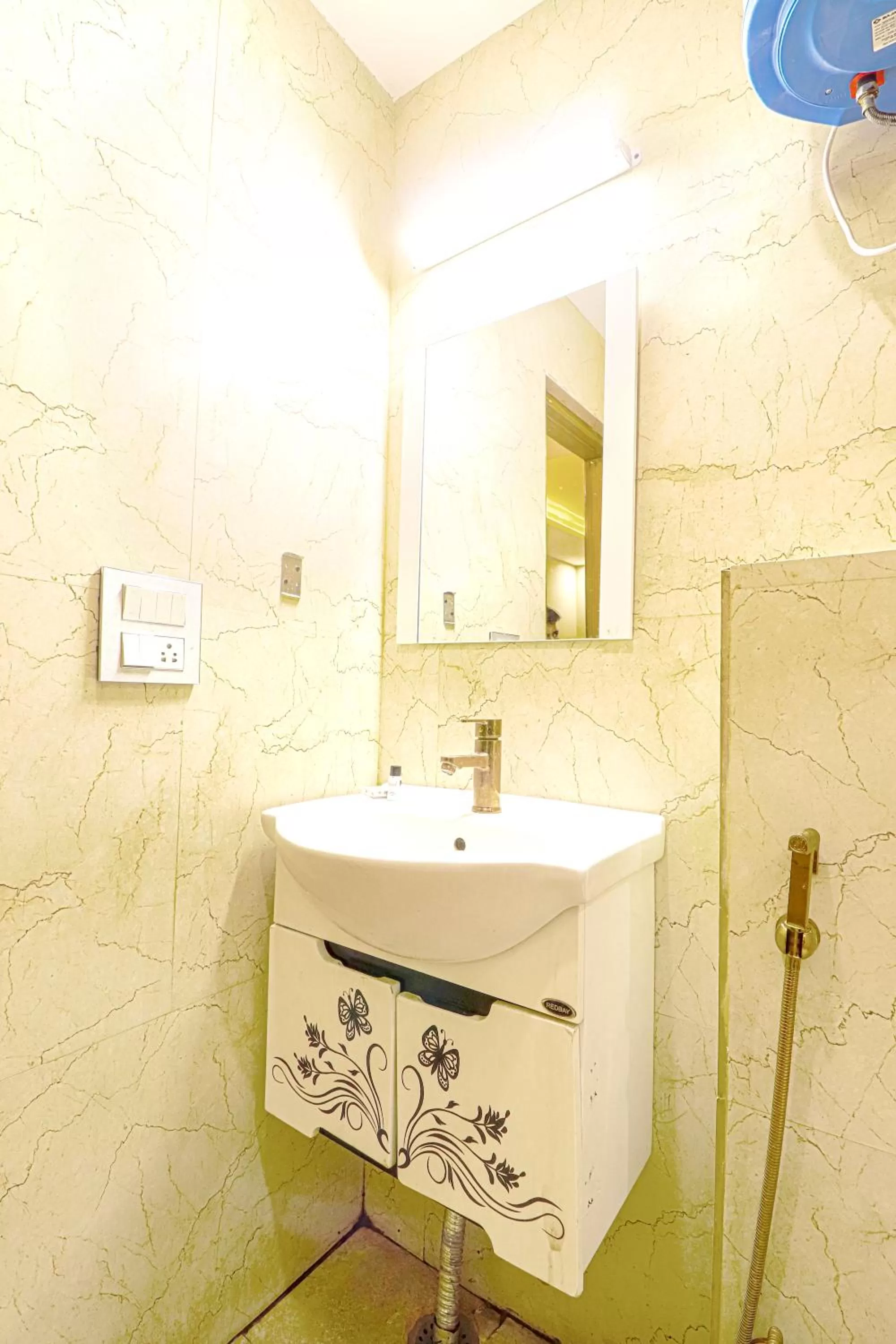 Toilet in The Glory Hotel