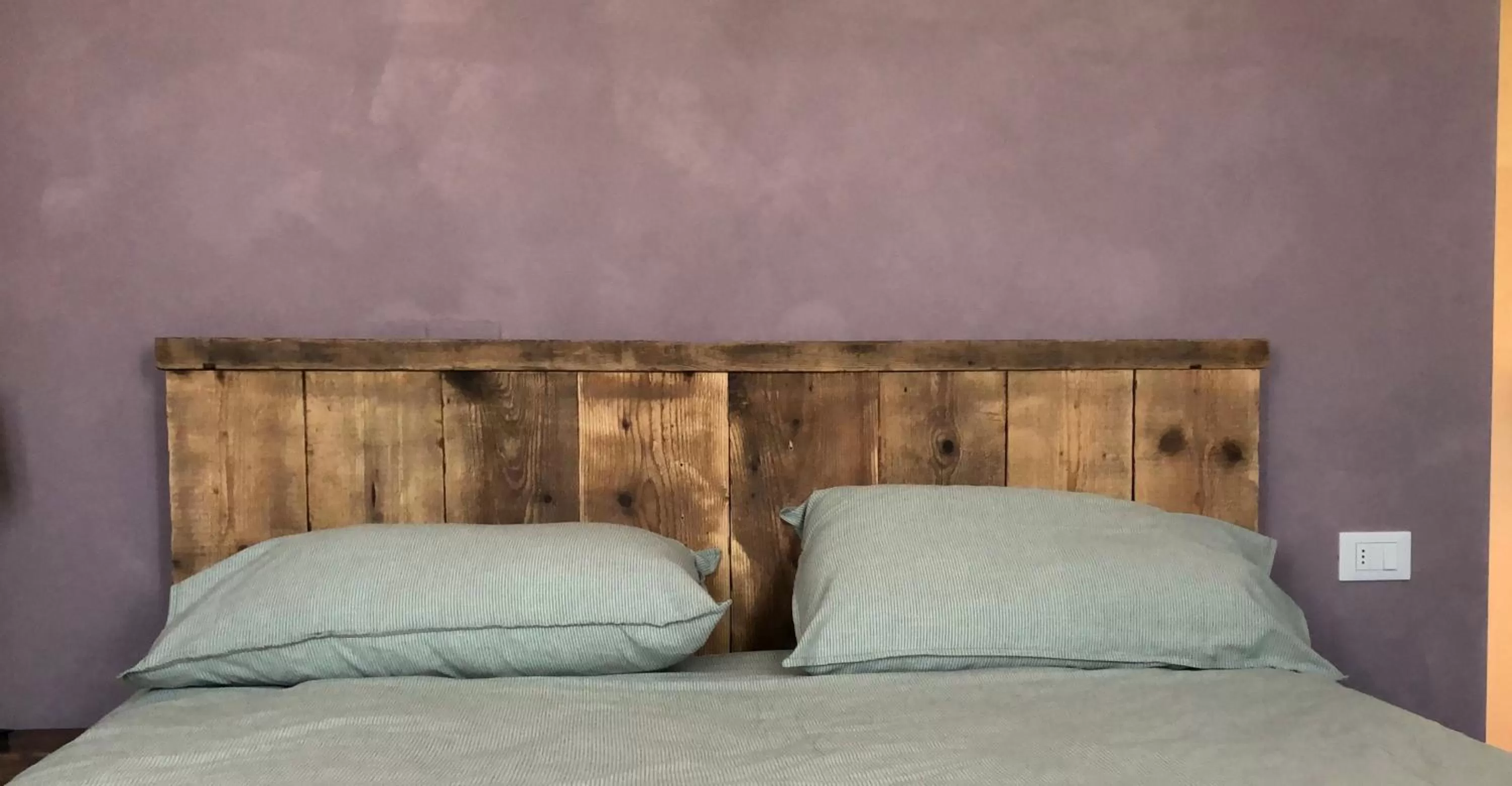 Bed in B&B MELLONI STREET