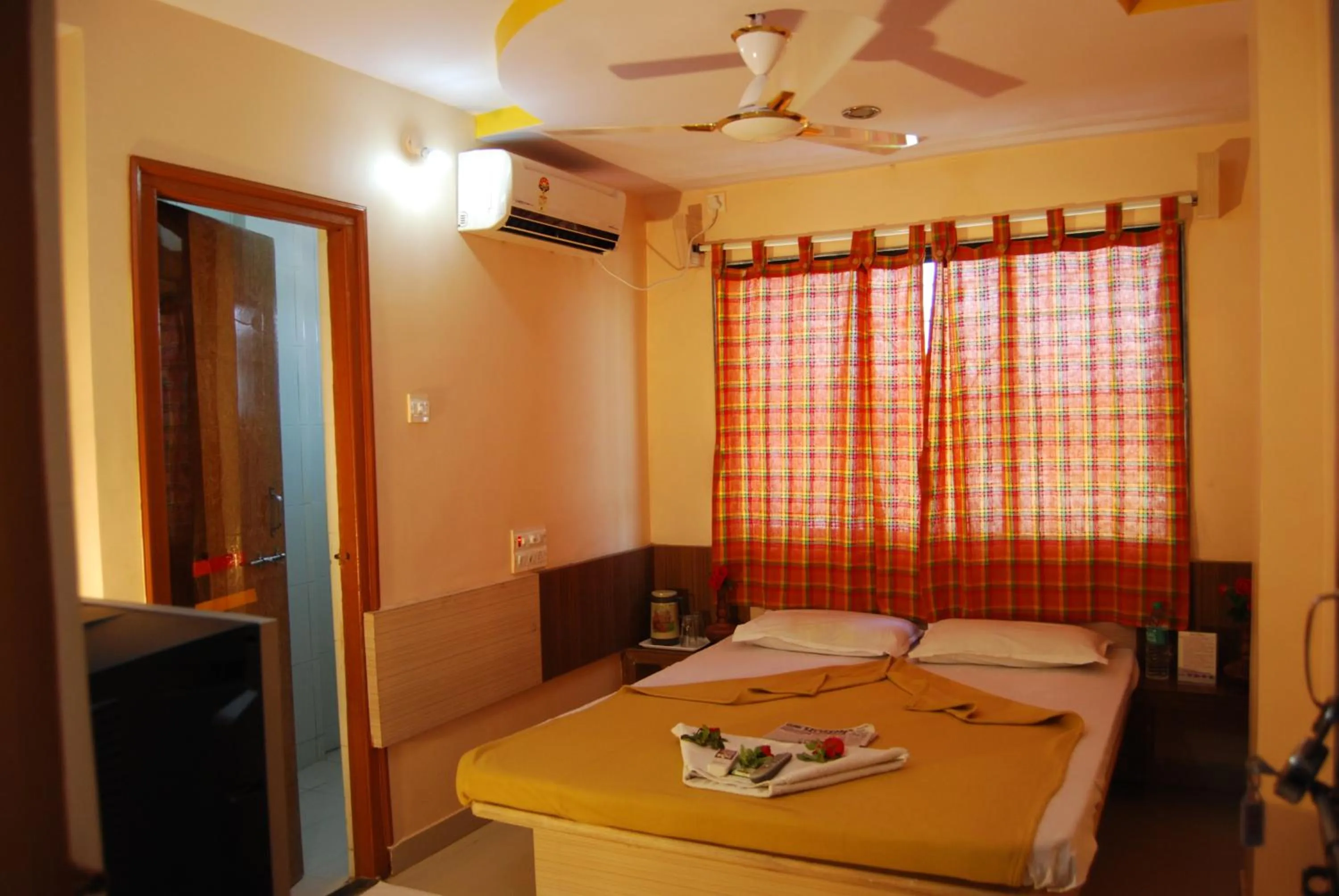 Photo of the whole room, Bed in Hotel Utsav