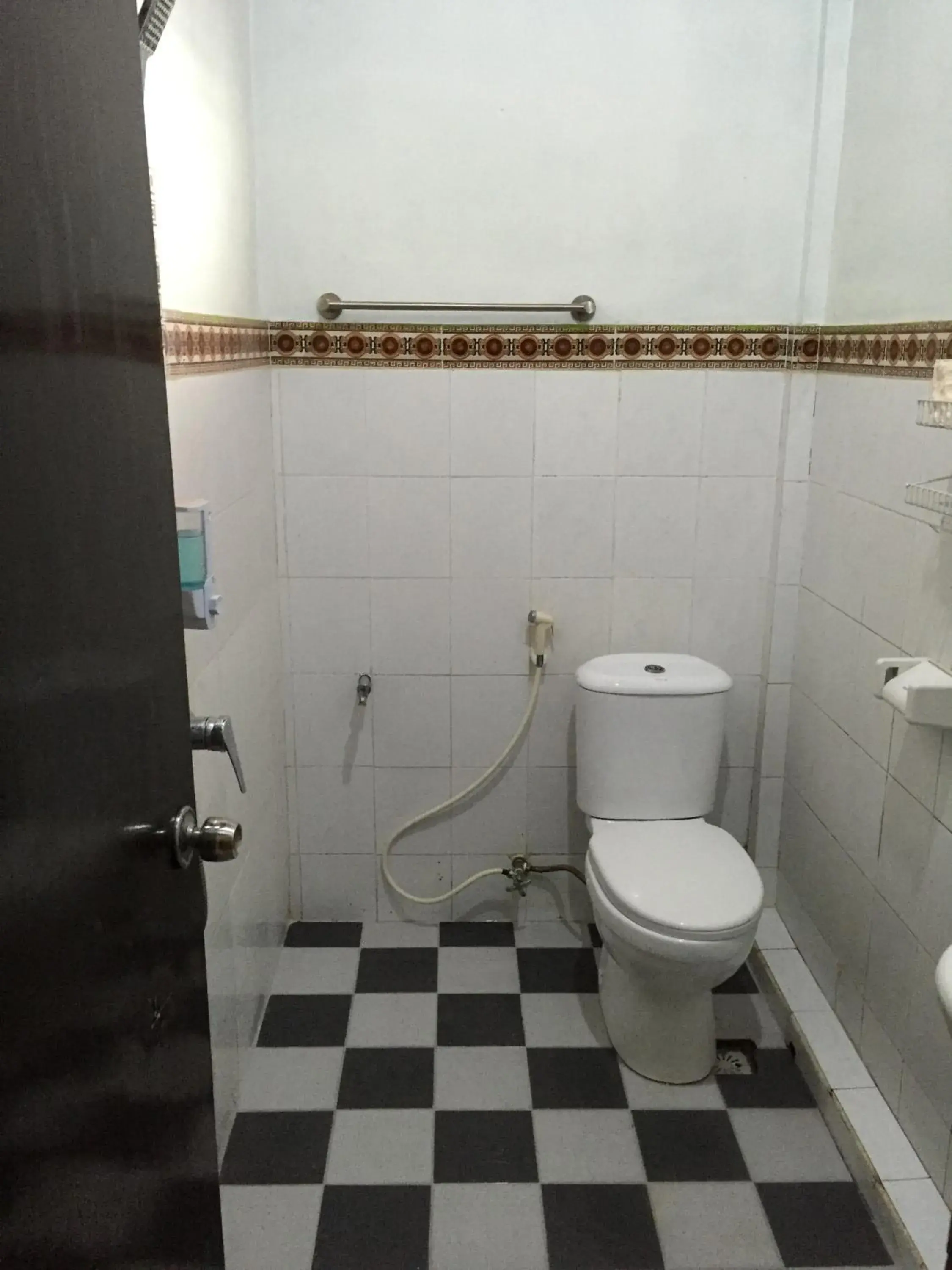 Toilet, Bathroom in Pondok Denayu Homestay