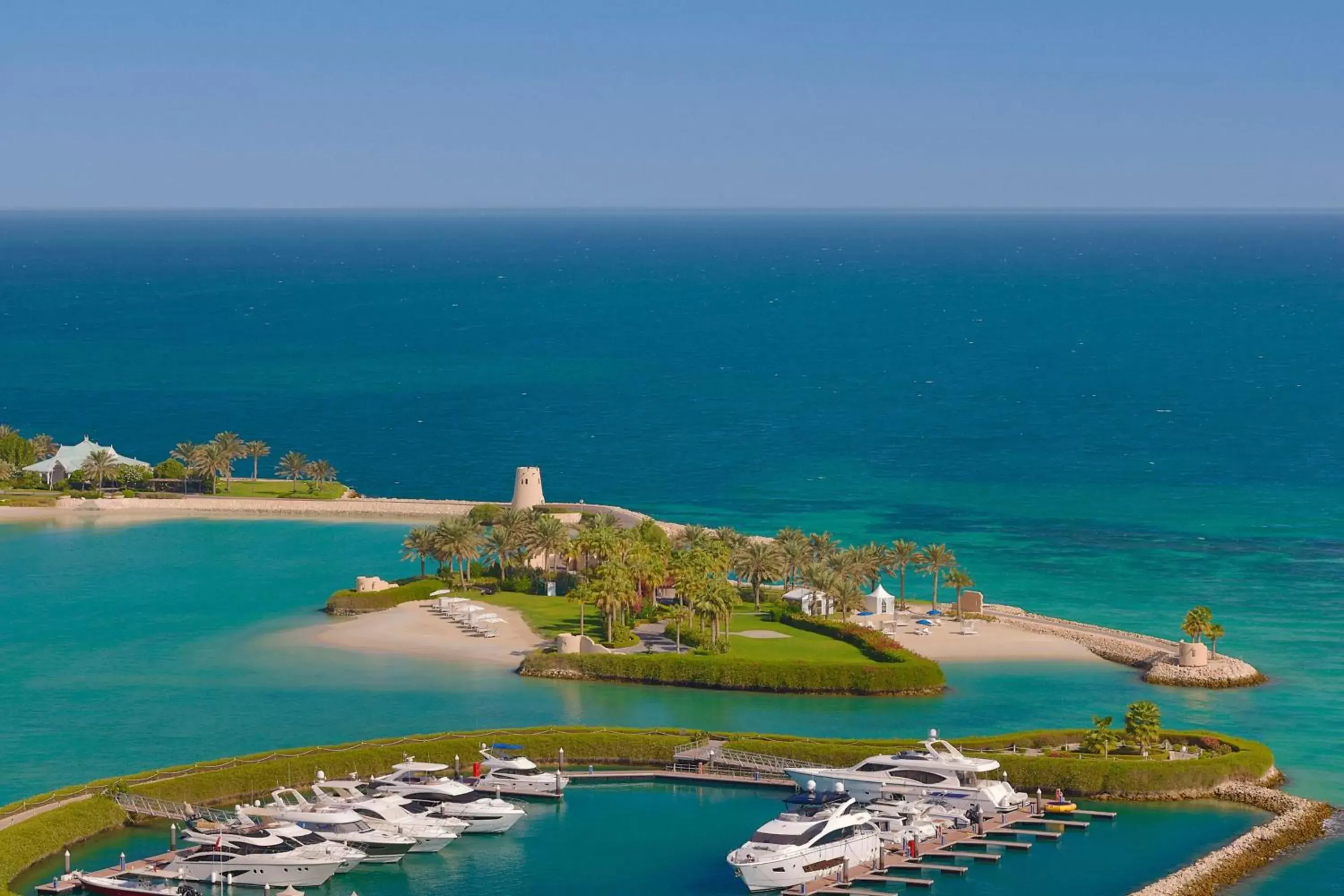 Fitness centre/facilities, Bird's-eye View in The Ritz-Carlton, Bahrain