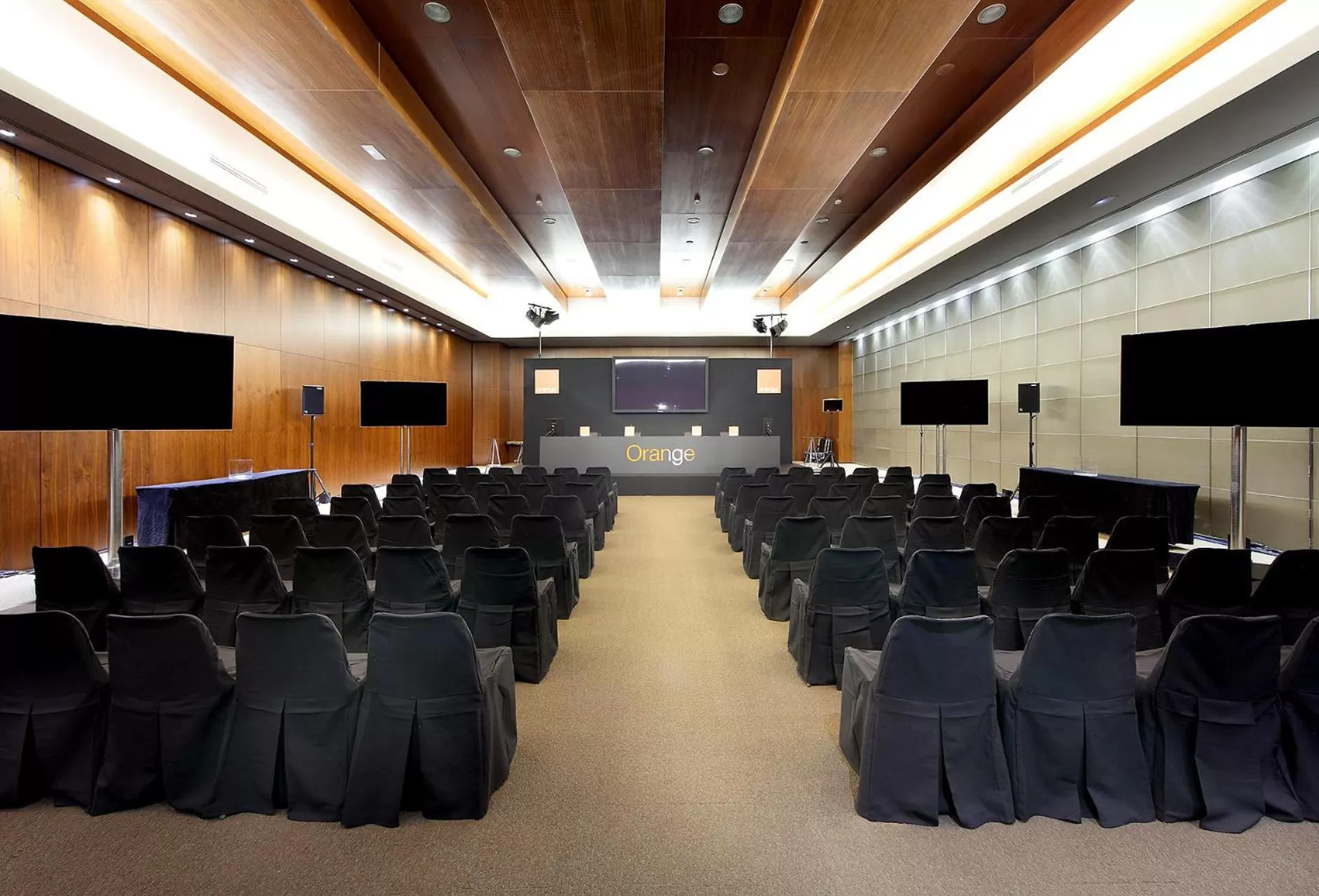 Business facilities in Eurostars Madrid Tower