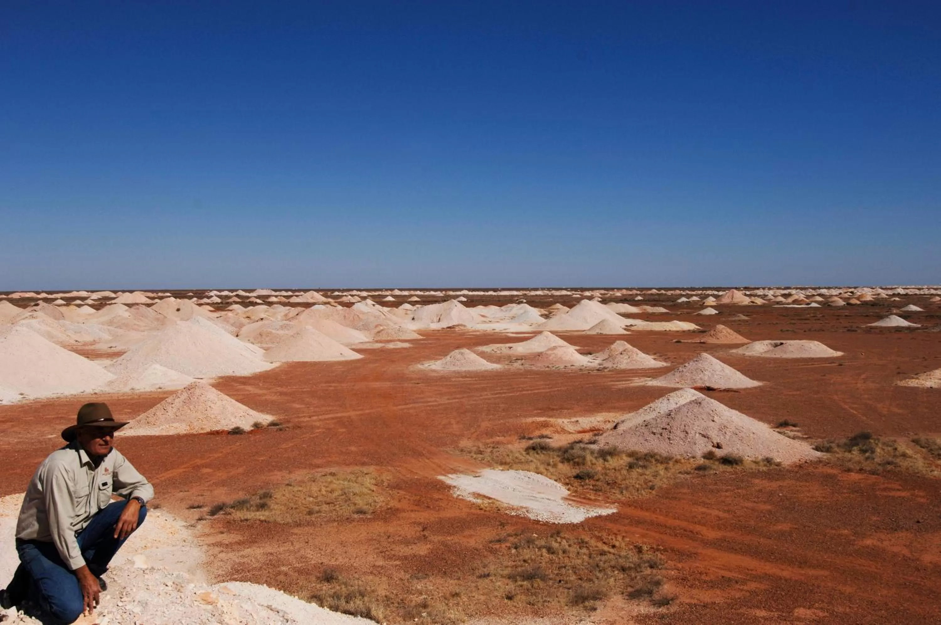 Natural landscape in Opal Inn Hotel, Motel, Caravan Park