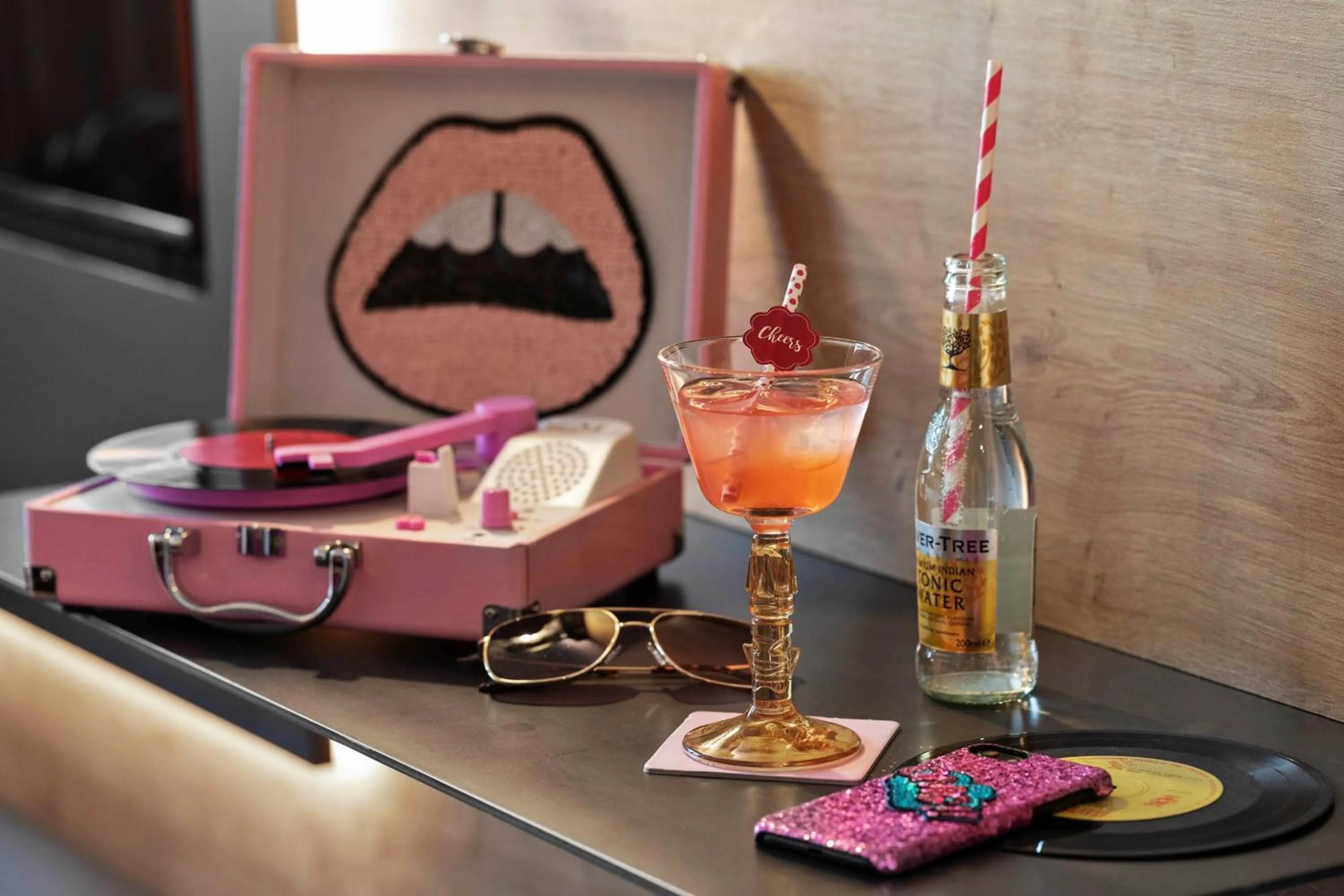 Photo of the whole room in Moxy Bucharest Old Town