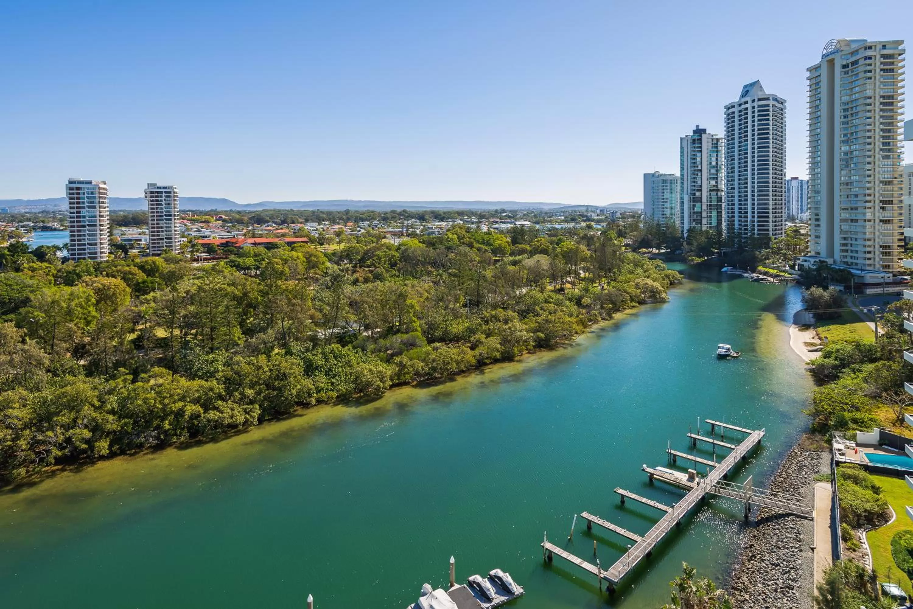 Bird's eye view in The Waterford on Main Beach