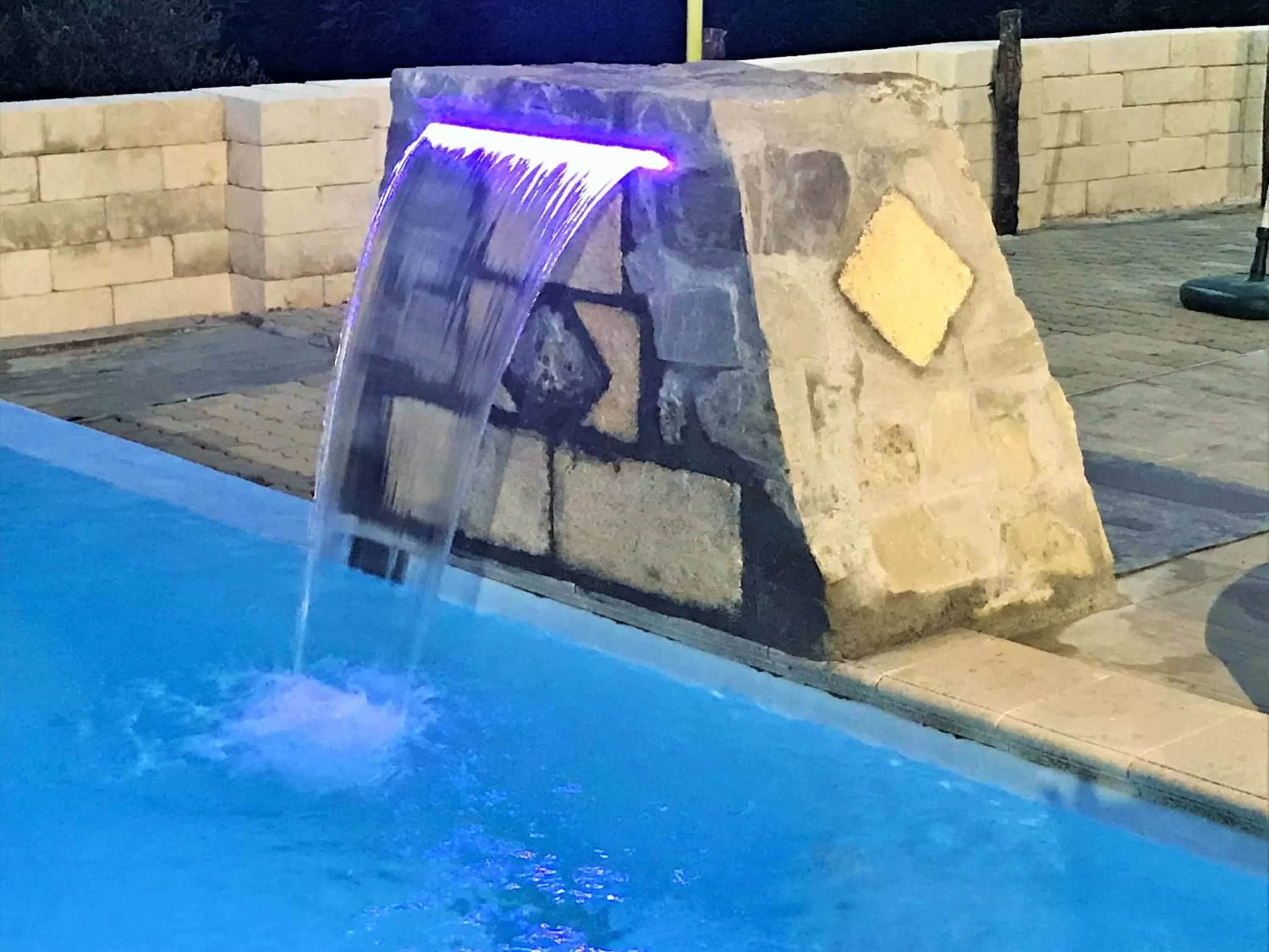 Swimming pool in Green Park Hotel & Residence