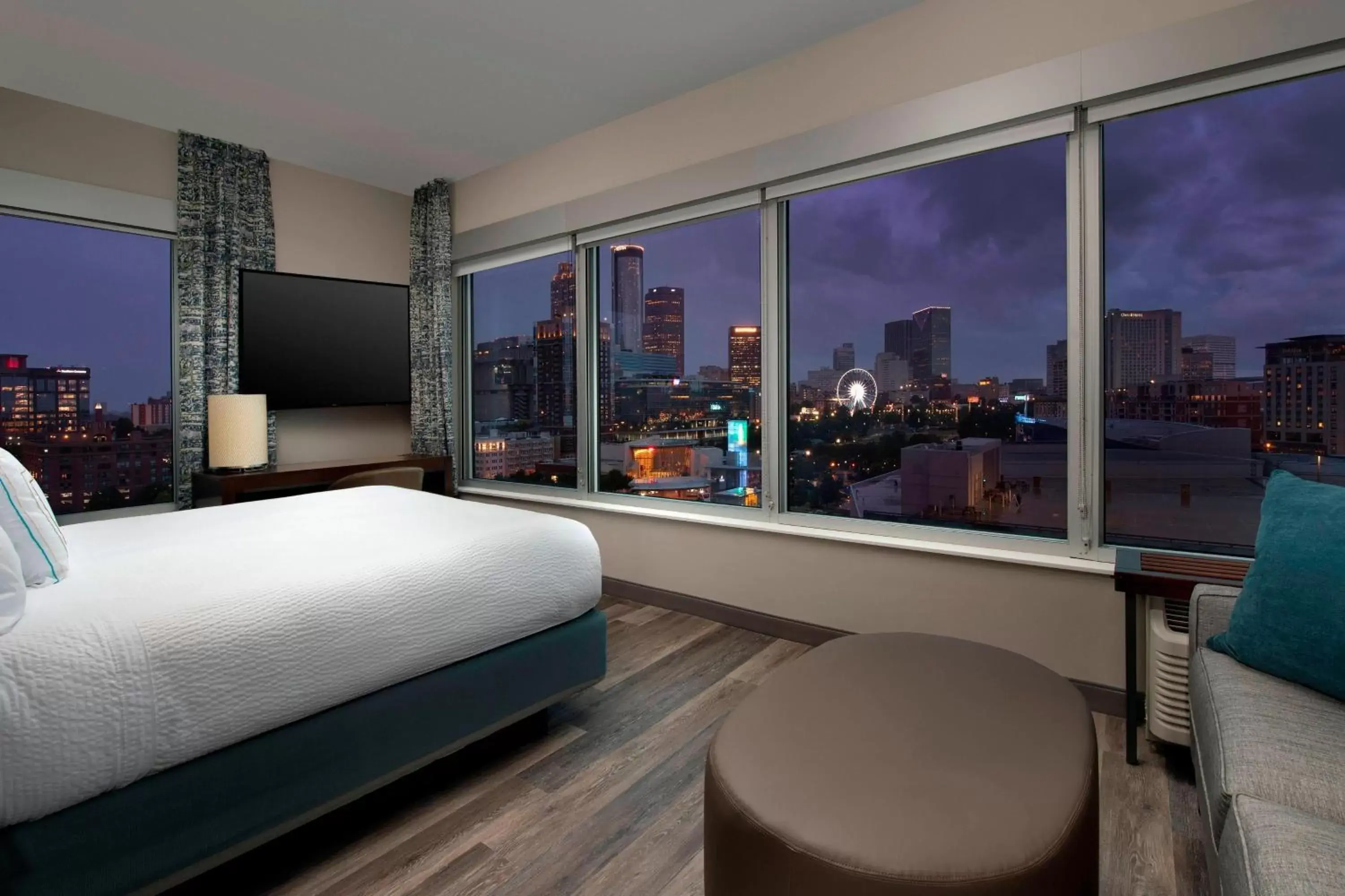 Bedroom in SpringHill Suites by Marriott Atlanta Downtown