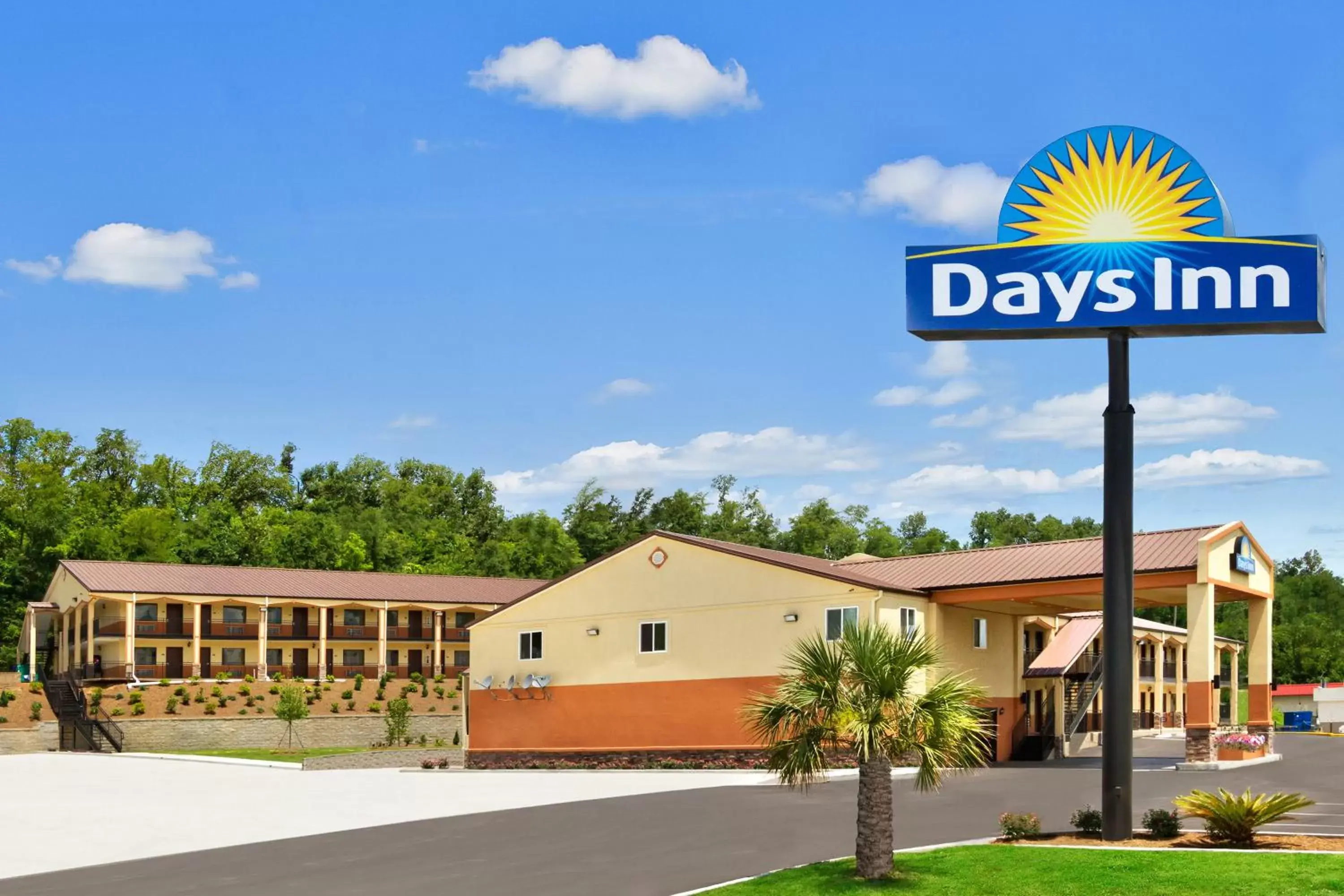 Property building in Days Inn by Wyndham Fultondale Property building in Days Inn by Wyndham Fultondale