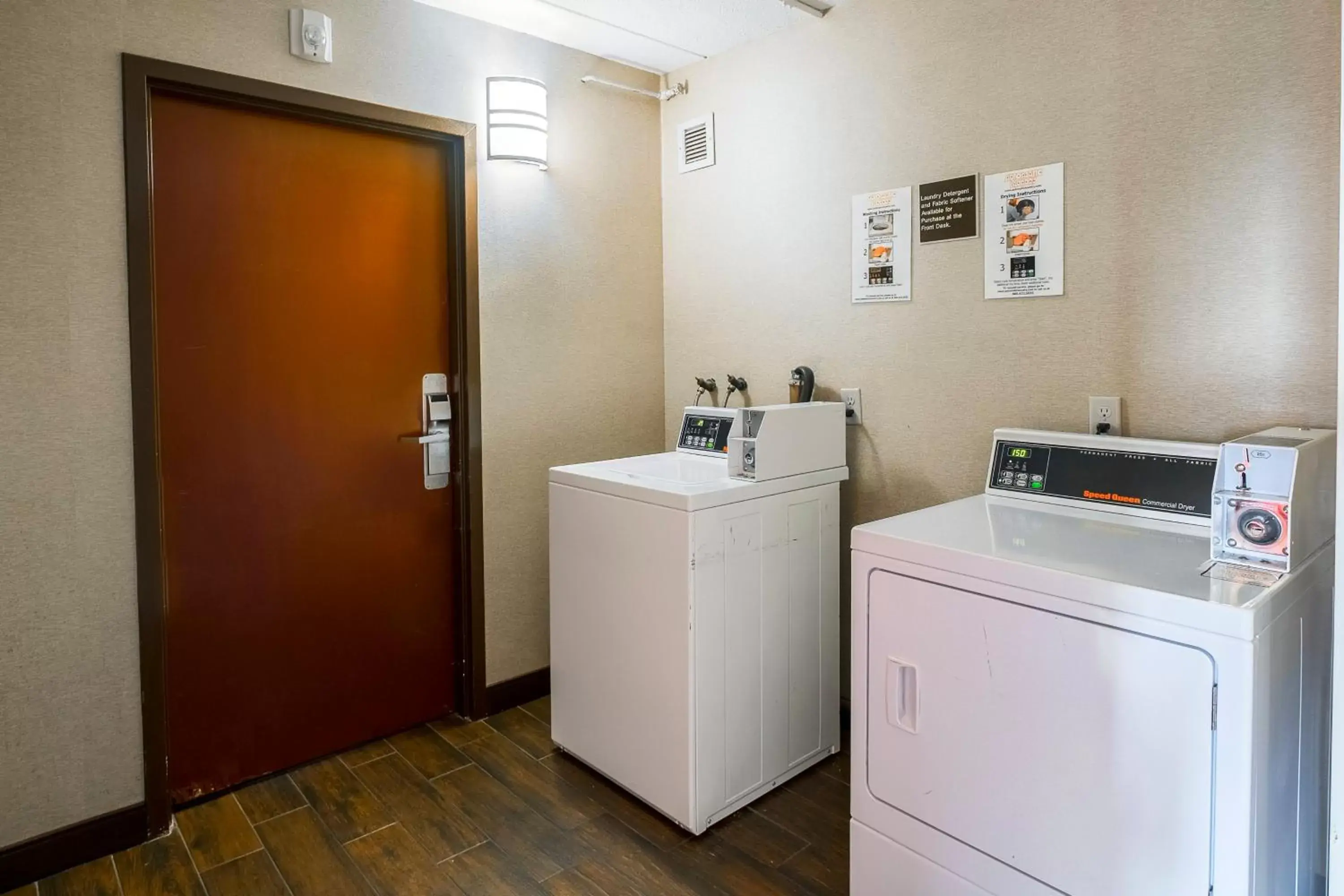 Other in Red Roof Inn PLUS+ Boston - Woburn/ Burlington Other in Red Roof Inn PLUS+ Boston - Woburn/ Burlington