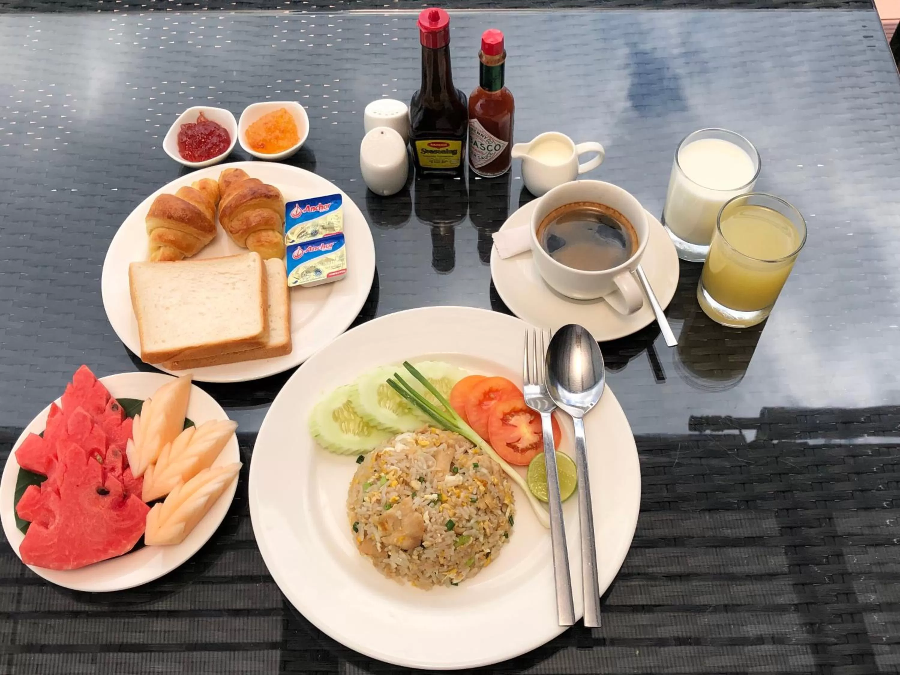 Food and drinks in Hotel Royal Bangkok