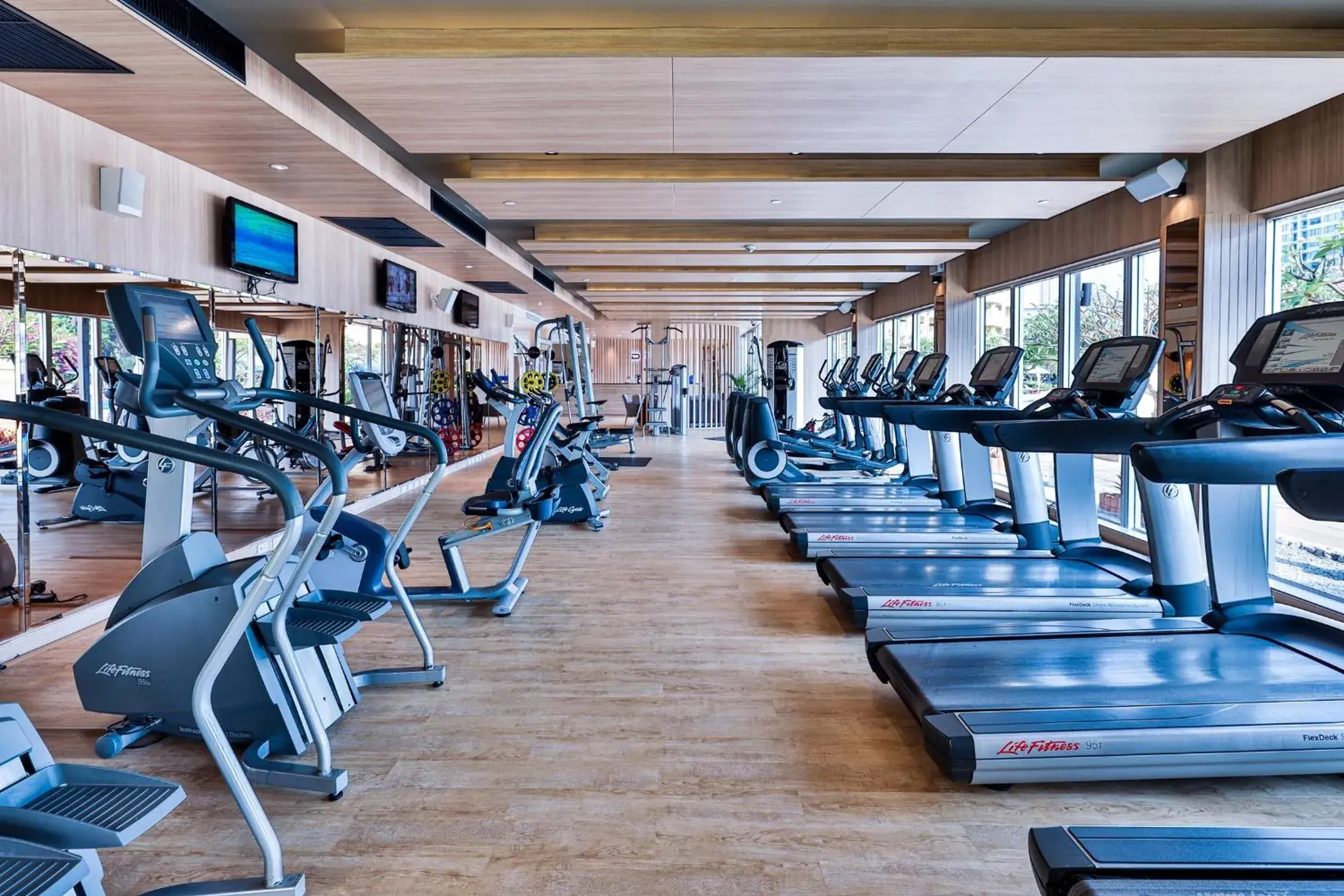 Fitness centre/facilities, Fitness Center/Facilities in Dusit Thani Pattaya - SHA Extra Plus