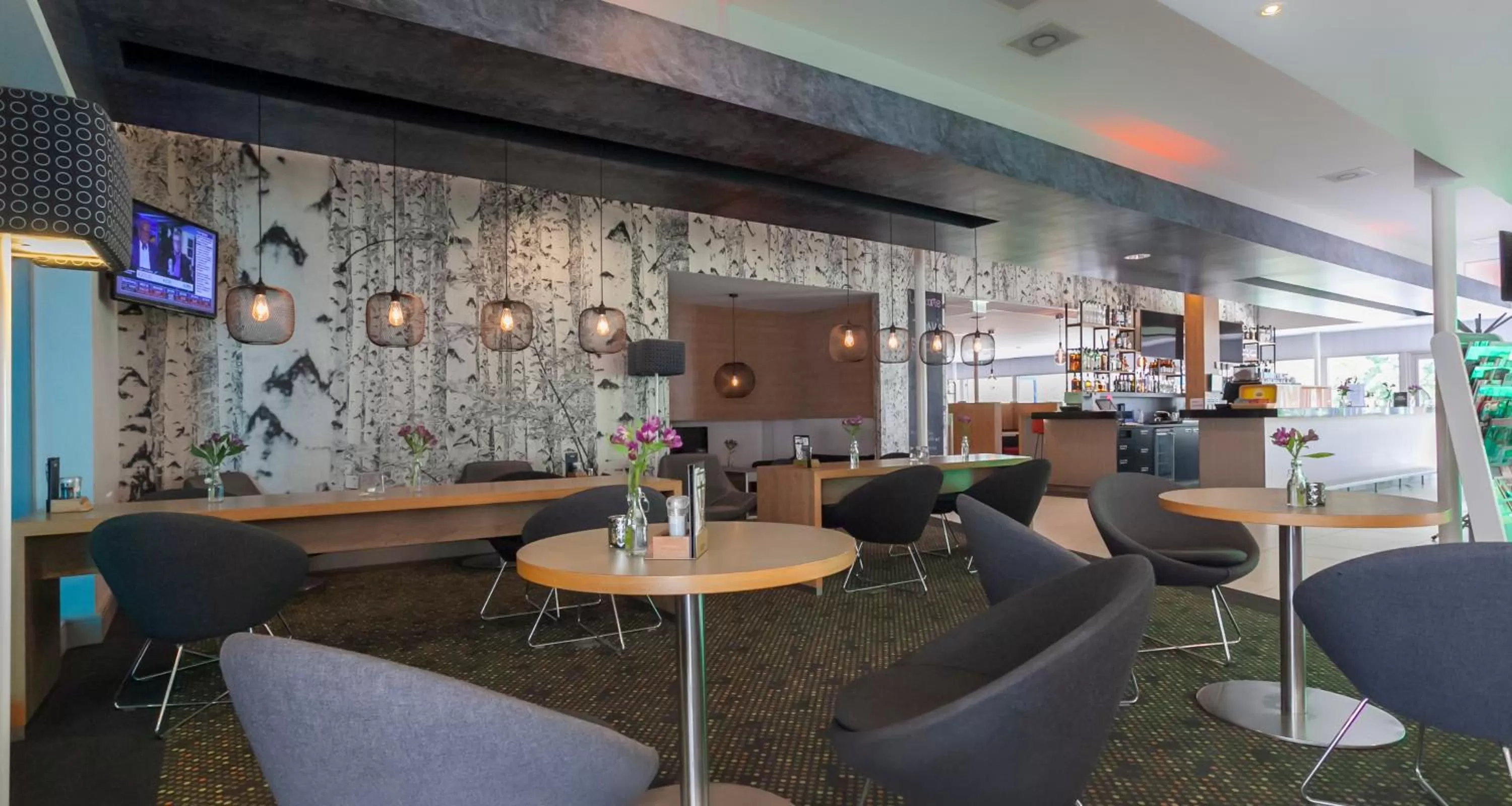 Lobby or reception in Novotel Rotterdam - Schiedam