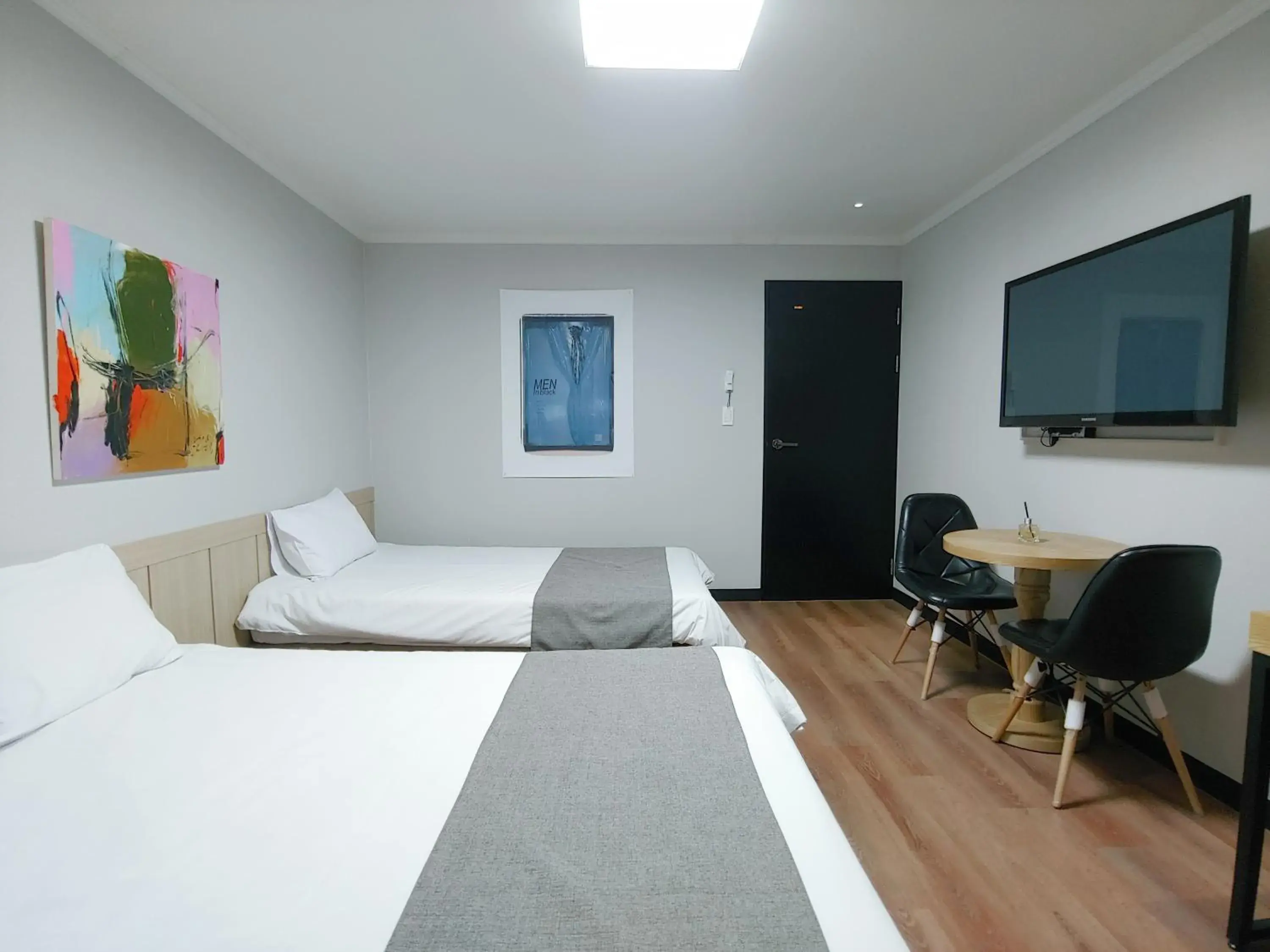 Decorative detail, Bed in Hotel Tong Yeondong Jeju Decorative detail, Bed in Hotel Tong Yeondong Jeju