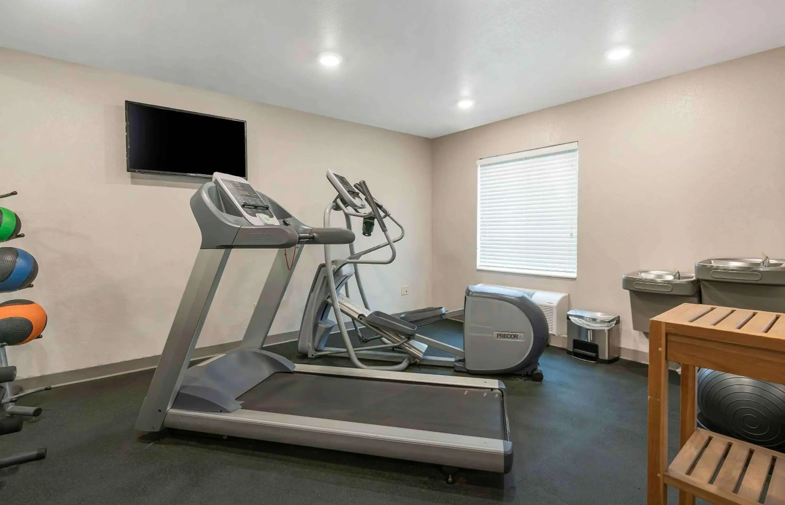 Fitness centre/facilities, Fitness Center/Facilities in Extended Stay America Select Suites - Louisville - Airport