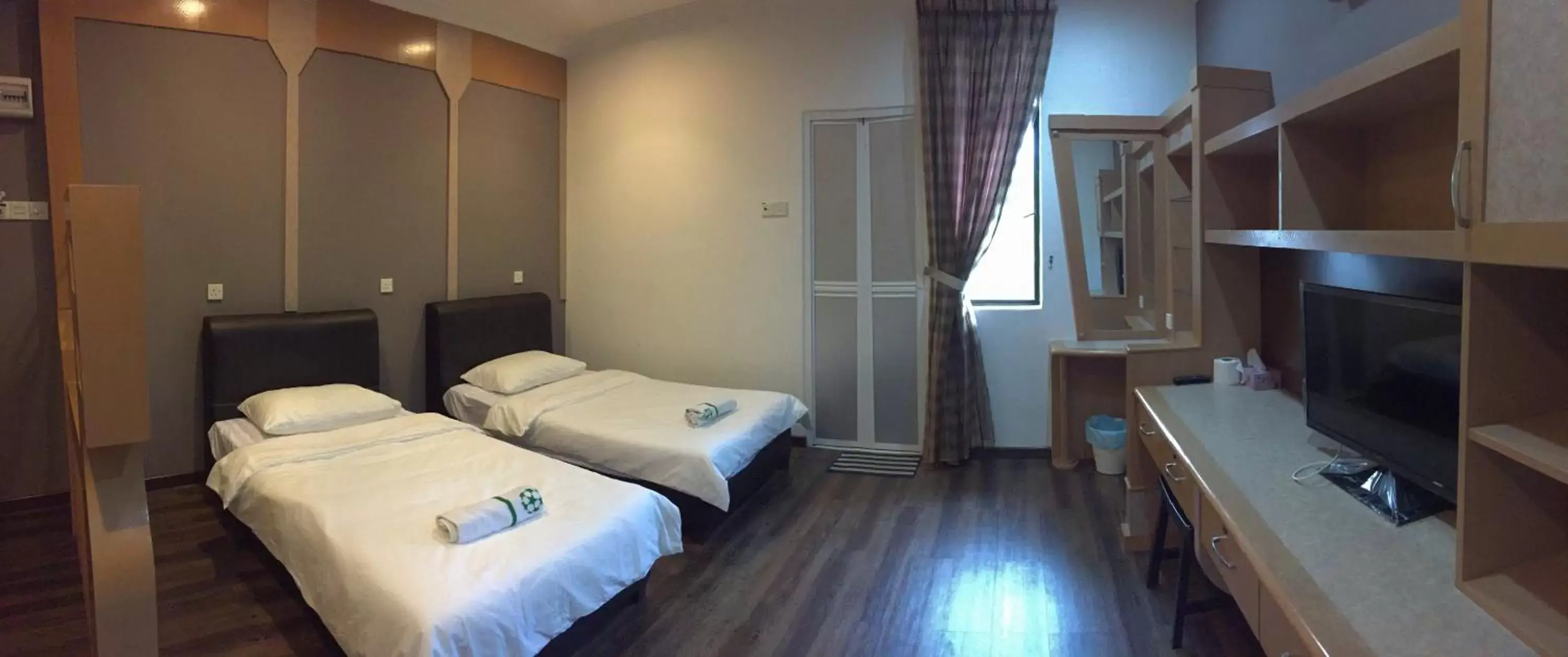 Deluxe Twin Room in Homestay Muar Deluxe Twin Room in Homestay Muar