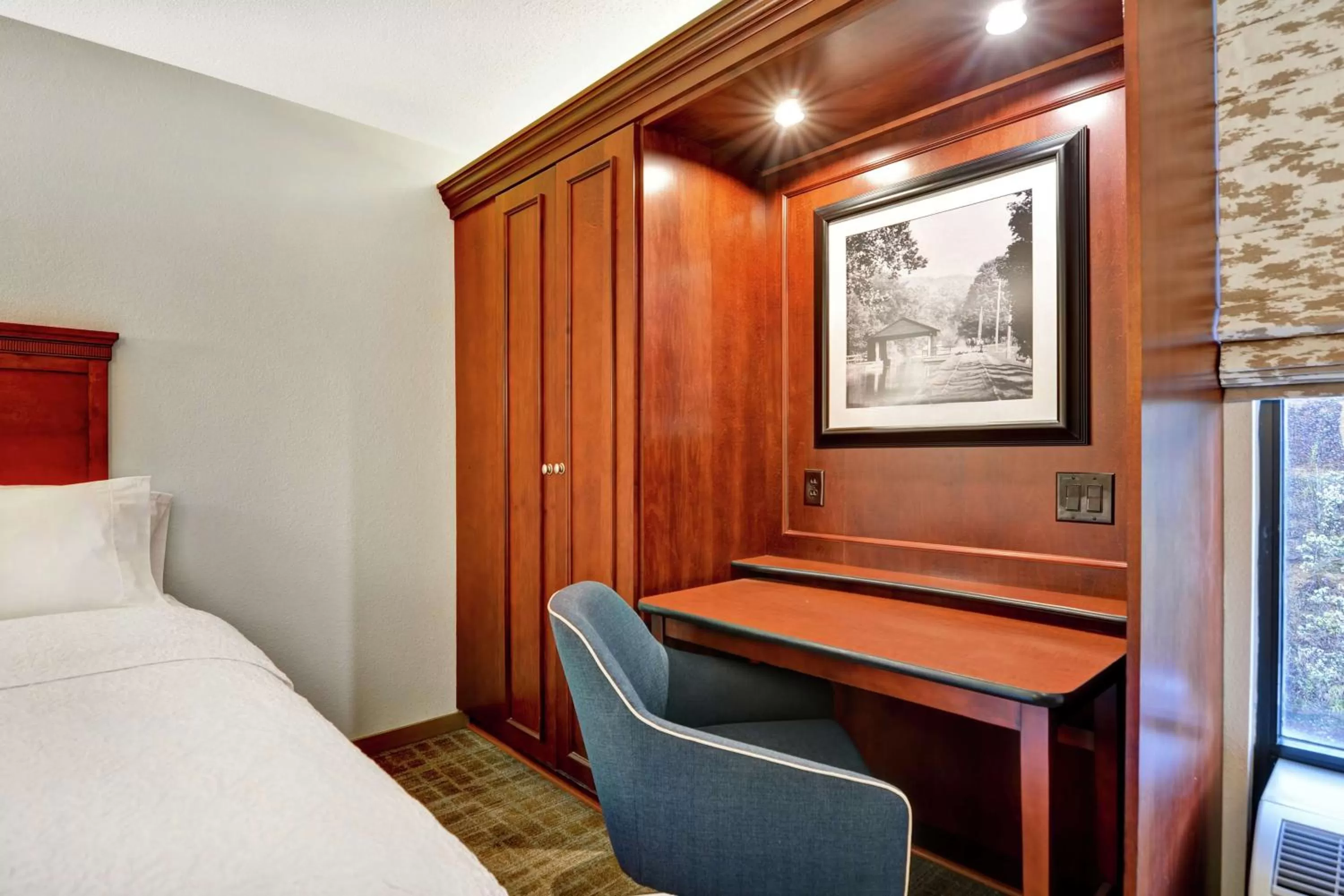 Bedroom, Bed in Hampton Inn Beckley