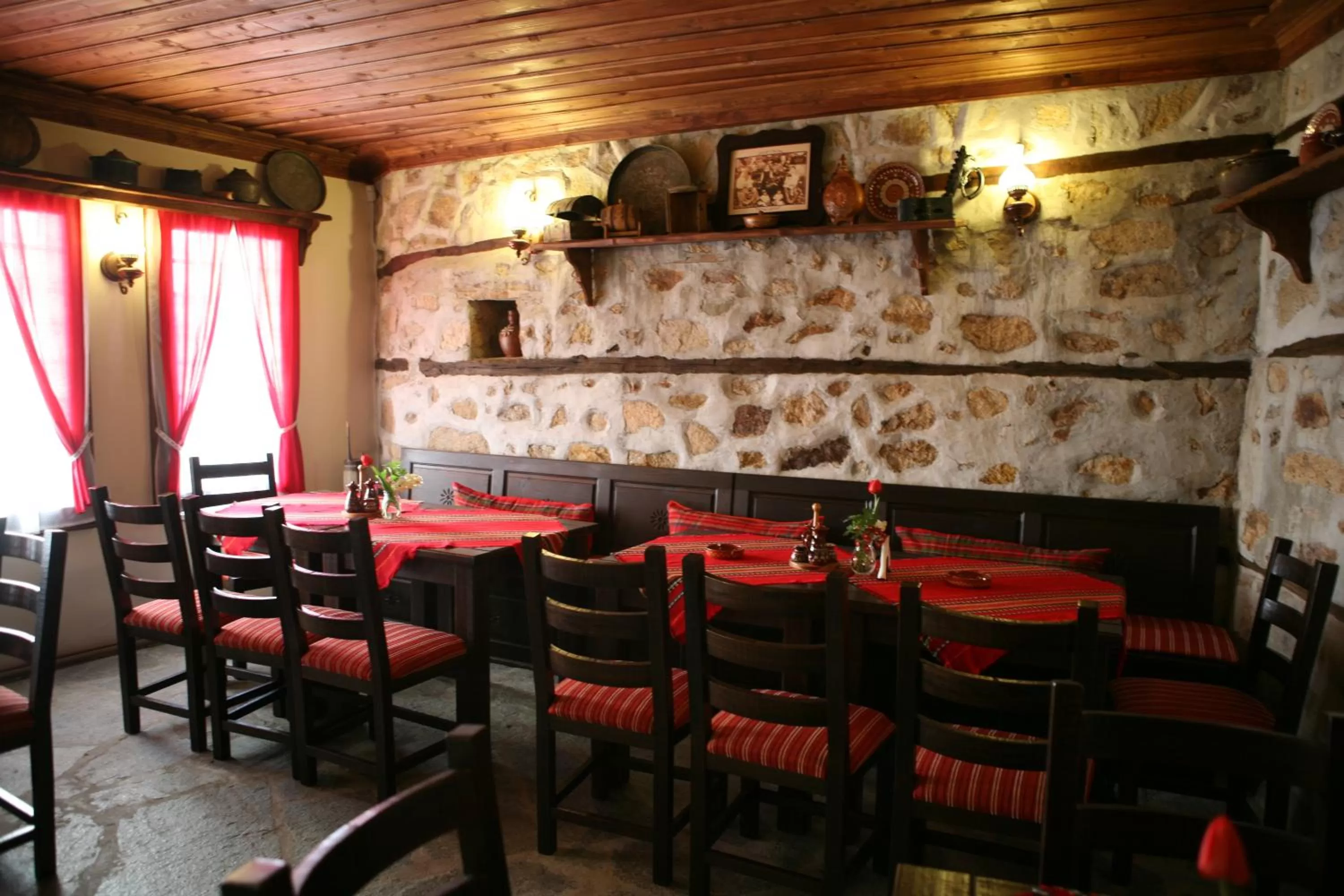 Restaurant/places to eat in Djudjeva Kyshta Hotel
