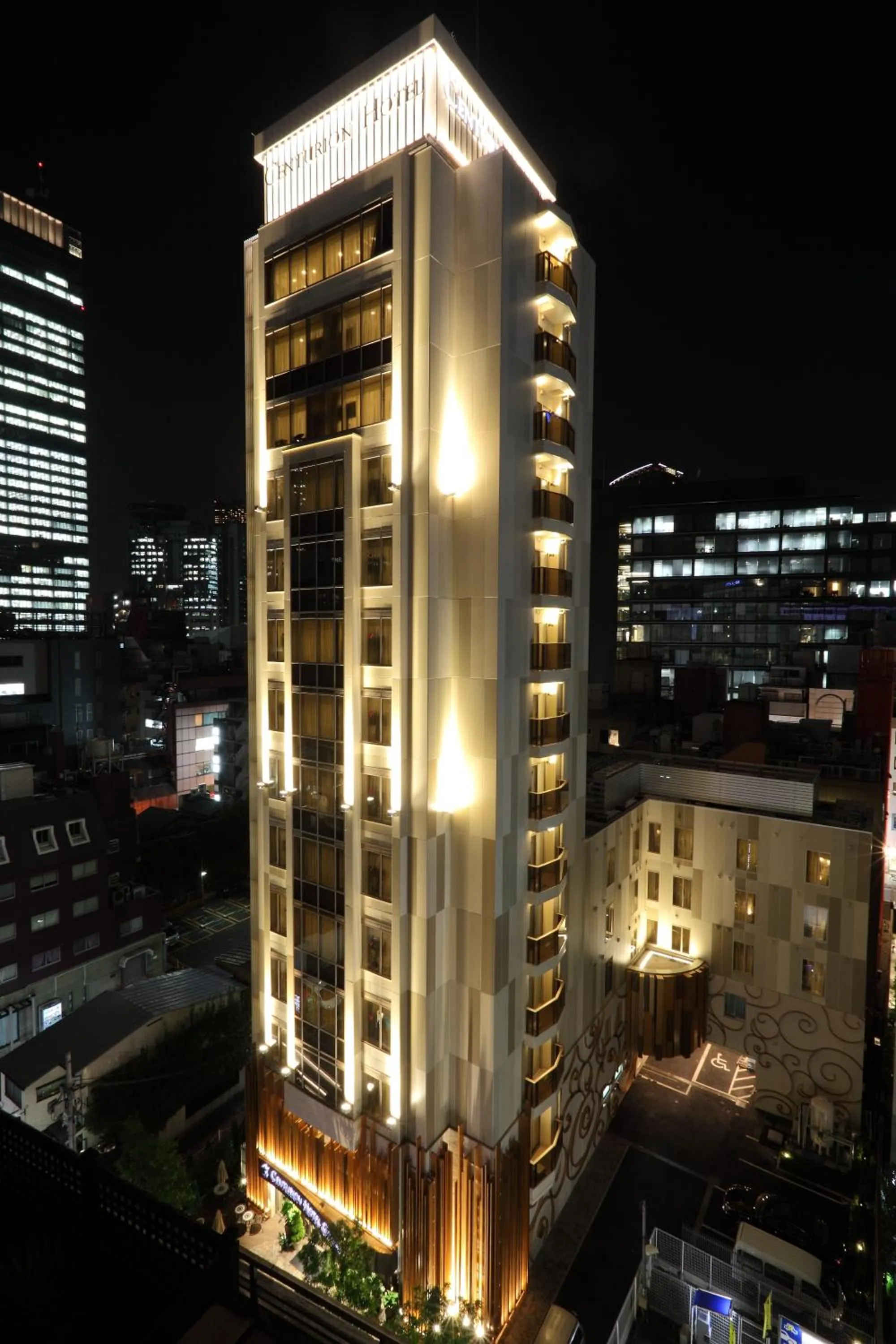 Facade/entrance in Centurion Hotel Grand Akasakamitsuke Station