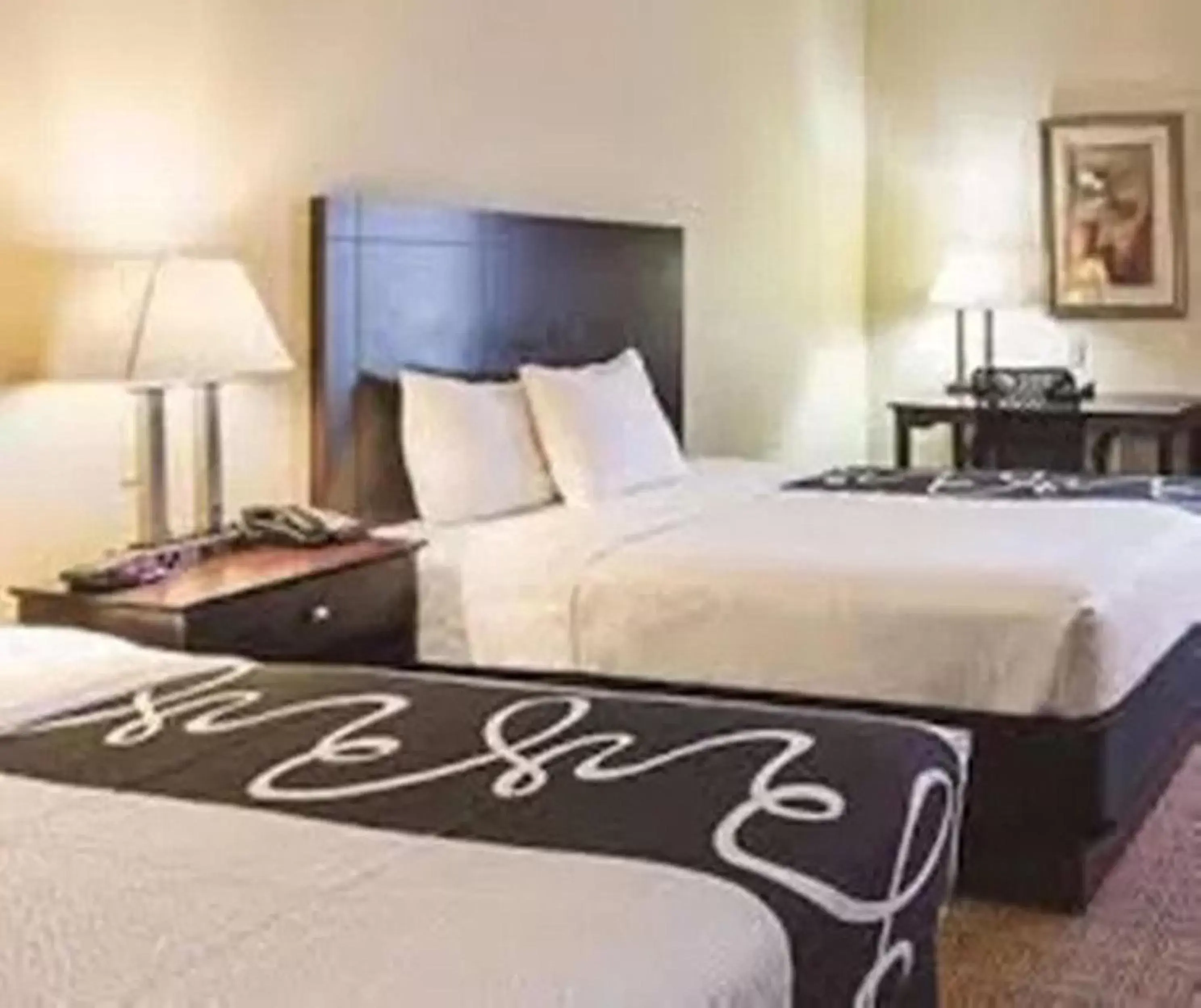 Bedroom, Bed in La Quinta by Wyndham Waxahachie Bedroom, Bed in La Quinta by Wyndham Waxahachie