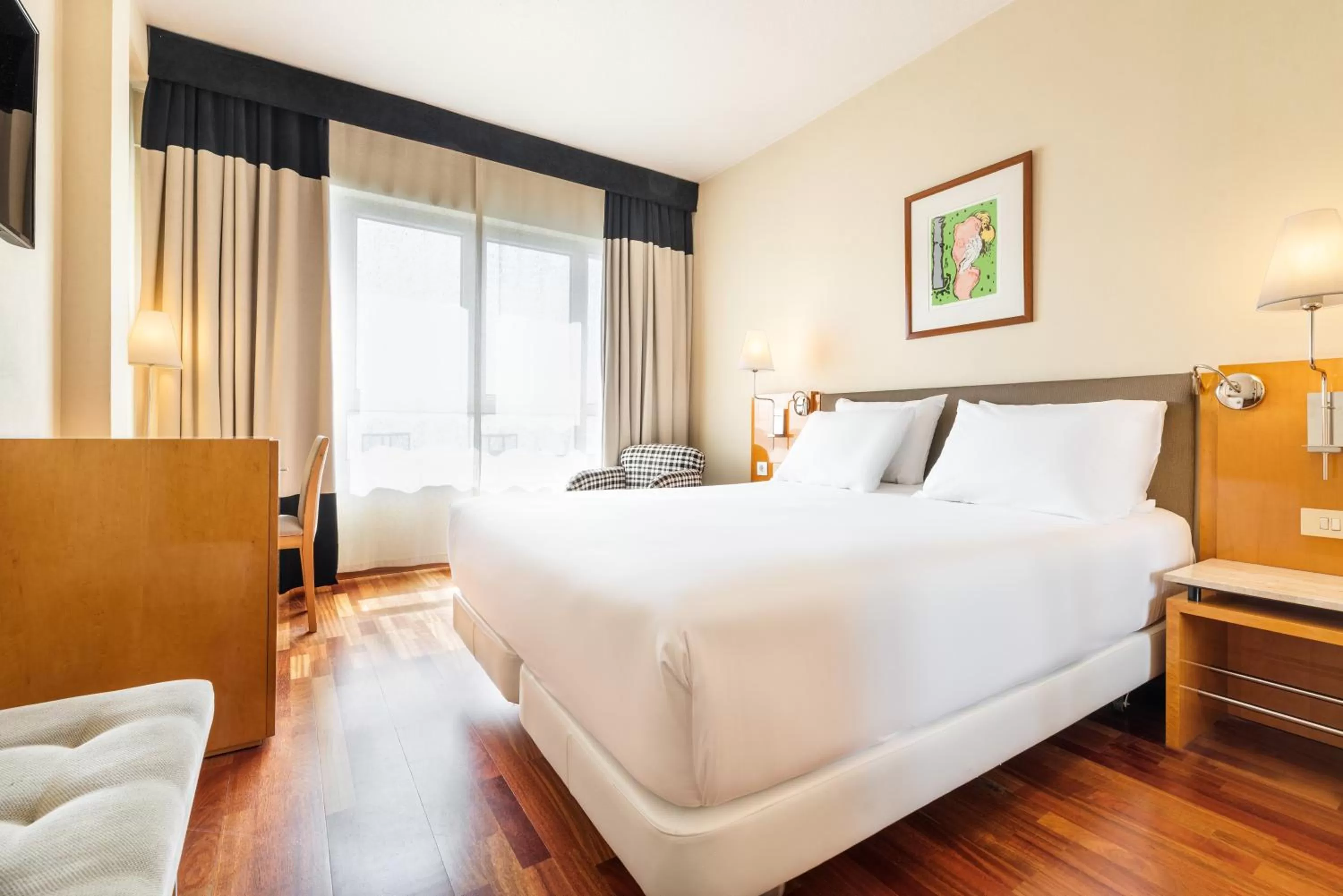 Bedroom, Bed in Eurostars Atlántico