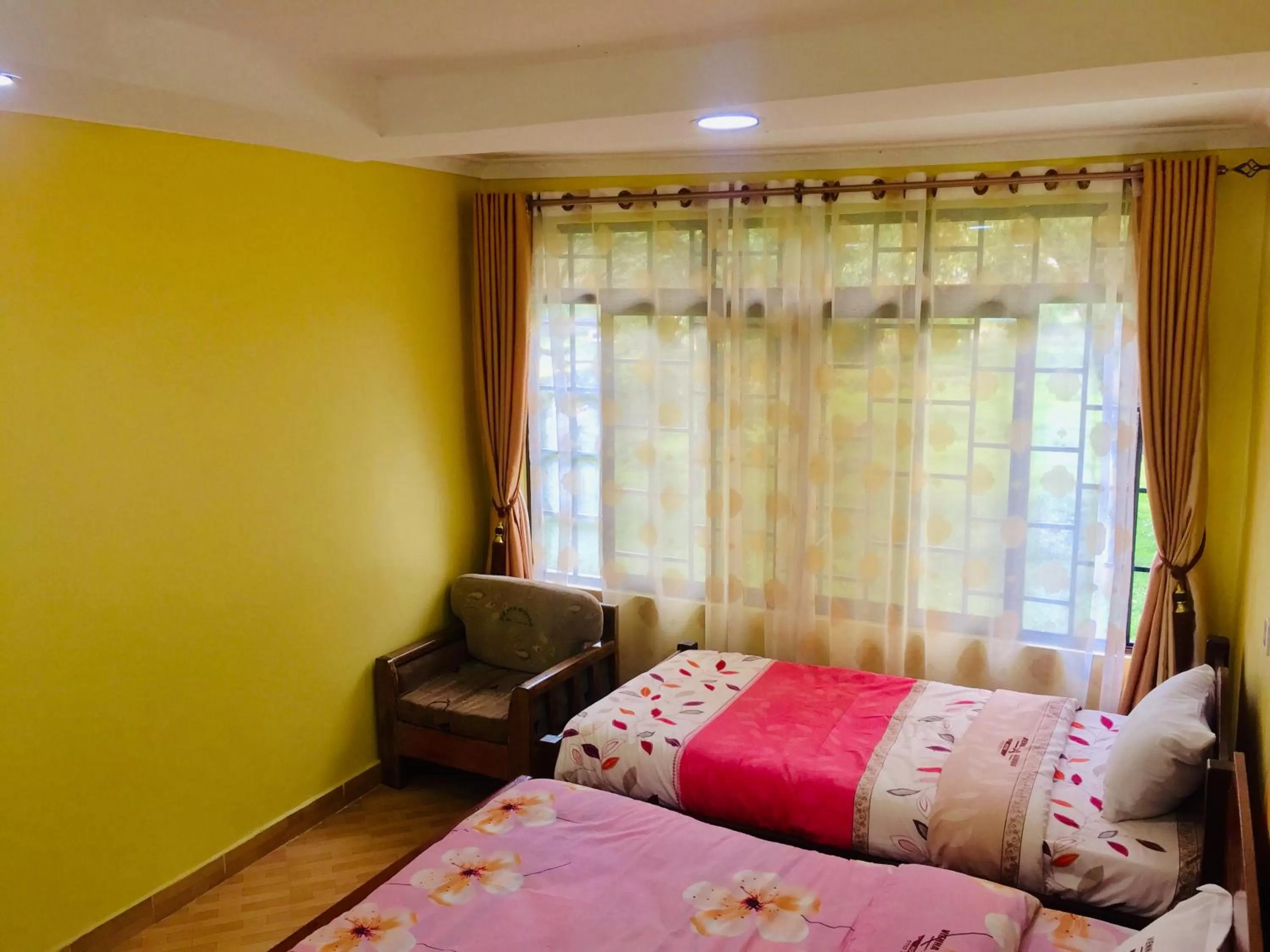 Bed in Vienna Woods Hotel Nakuru