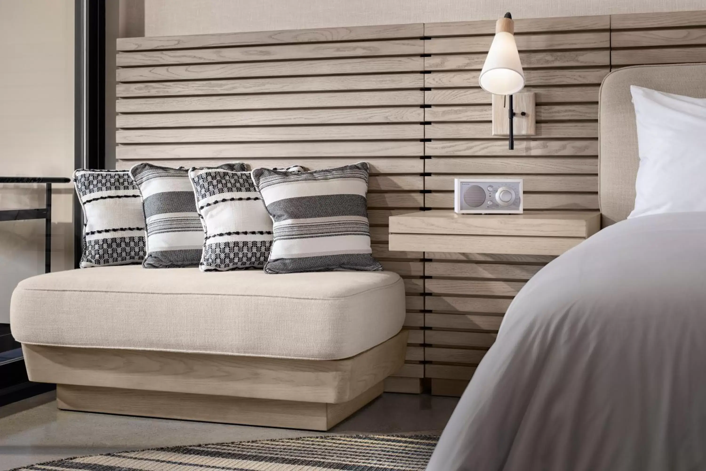 Seating area, Bed in Alila Marea Beach Resort Encinitas, a Hyatt Resort Seating area, Bed in Alila Marea Beach Resort Encinitas, a Hyatt Resort