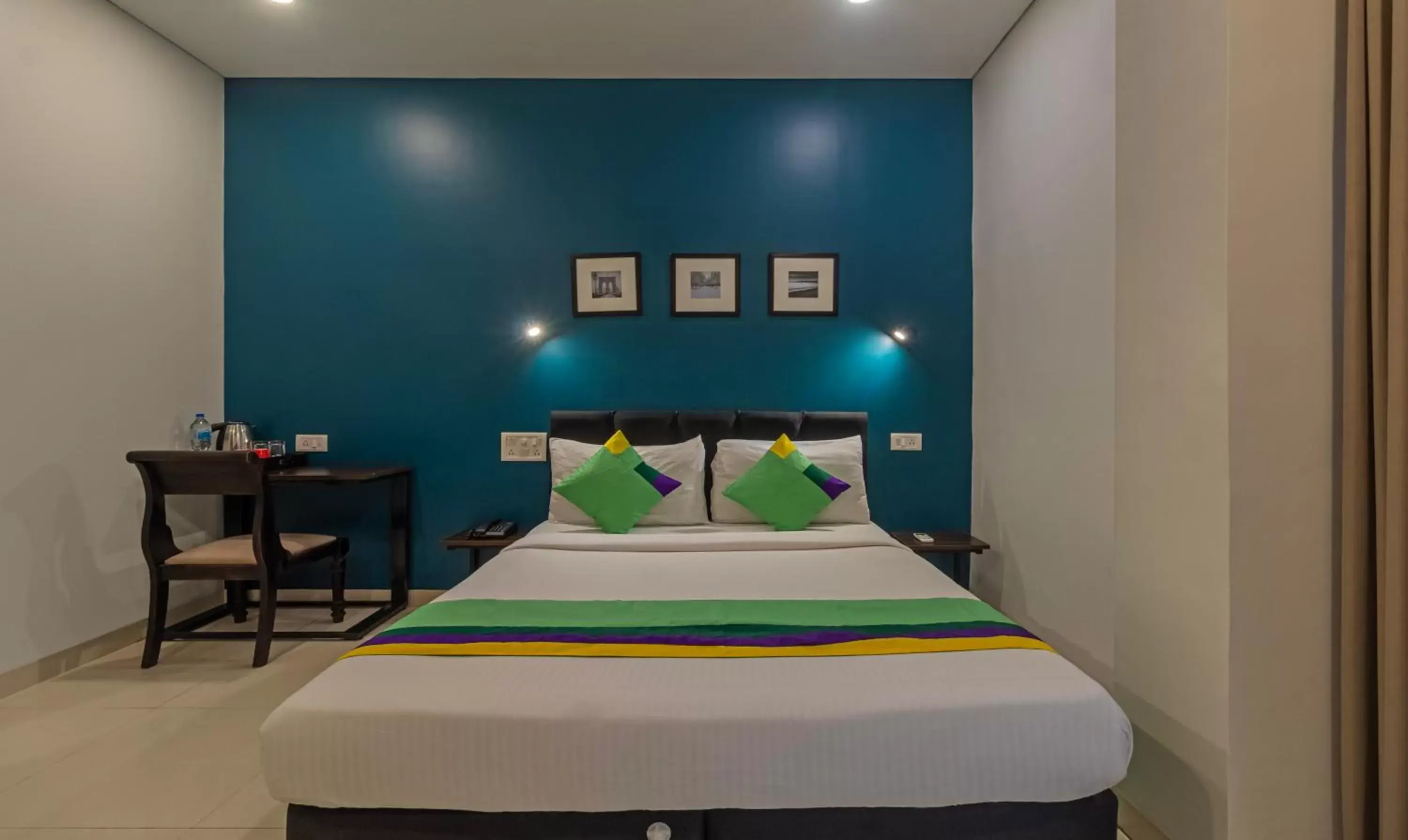 Bedroom, Bed in Treebo Tulip Comfort Bedroom, Bed in Treebo Tulip Comfort