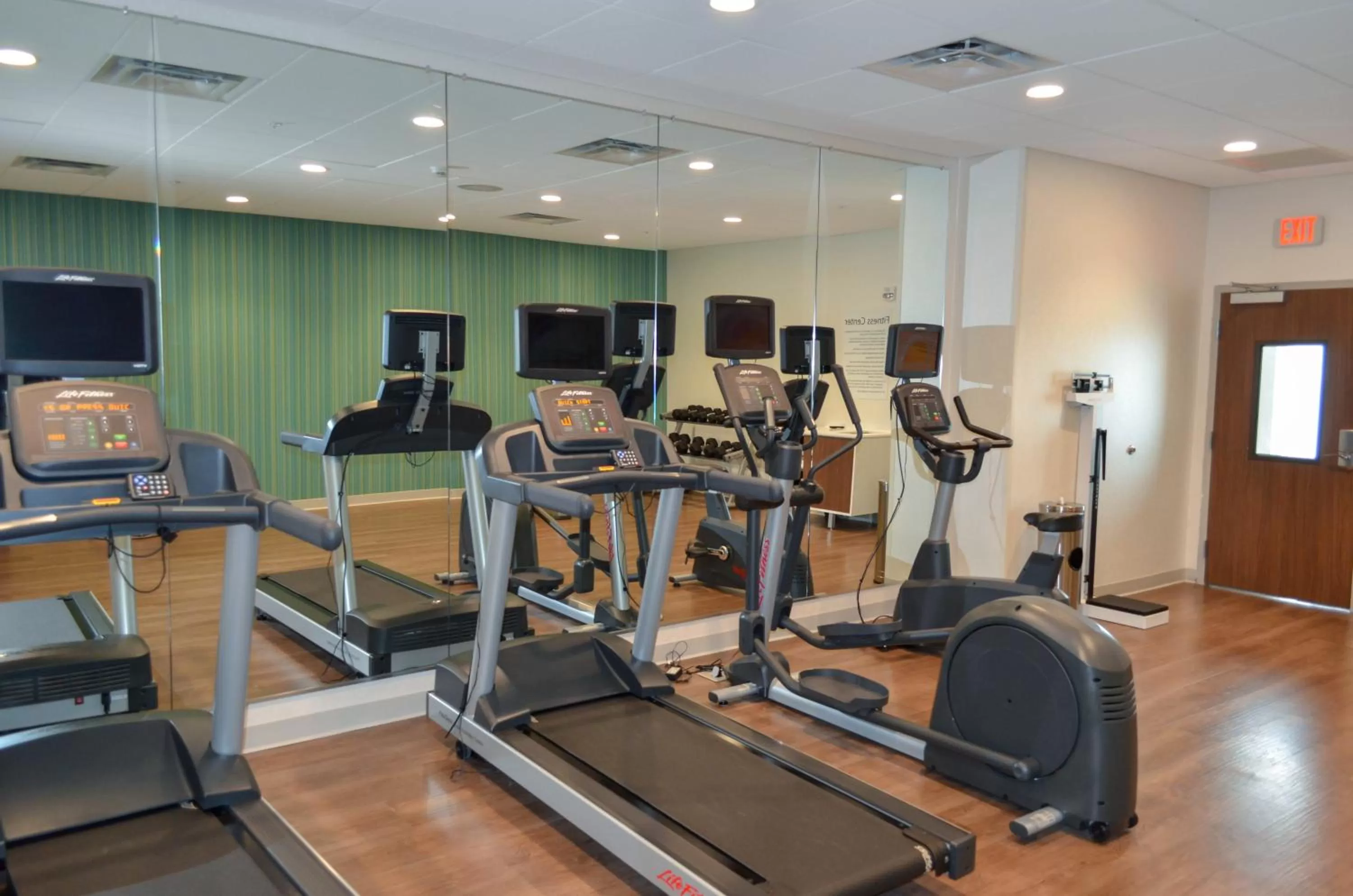Fitness centre/facilities in Holiday Inn Express & Suites Raleigh Airport - Brier Creek by IHG