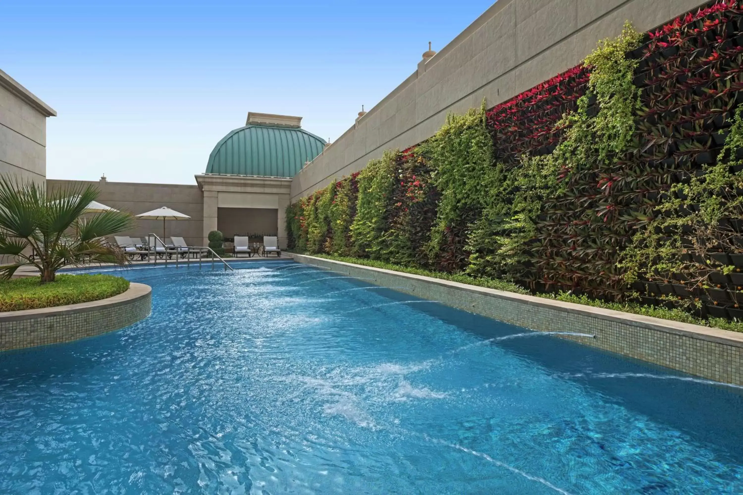 Restaurant/places to eat in Al Habtoor Palace - Preferred Hotels & Resorts Restaurant/places to eat in Al Habtoor Palace - Preferred Hotels & Resorts