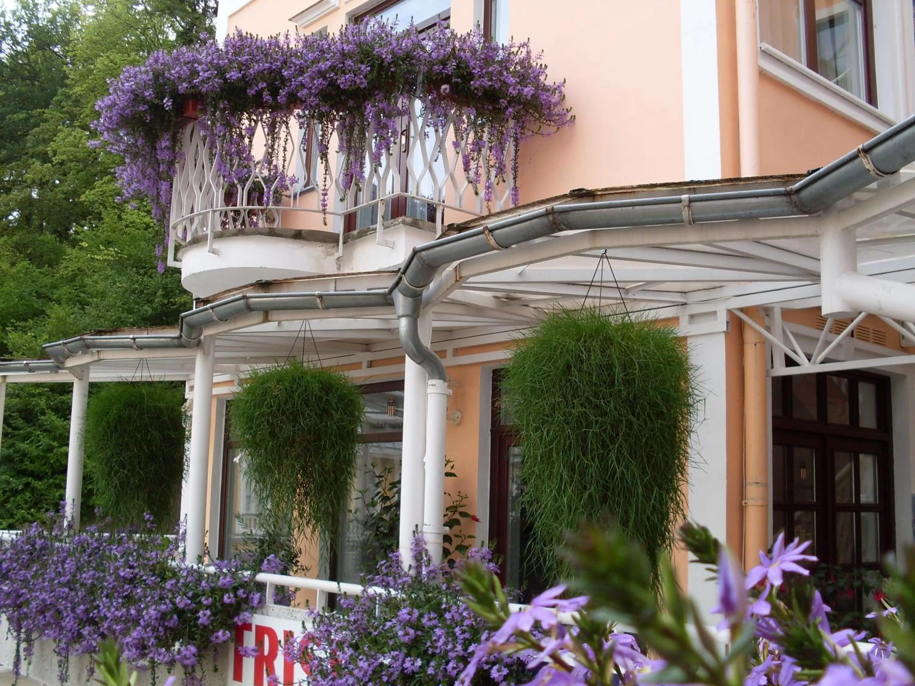 Balcony/Terrace in Apartma La Provence