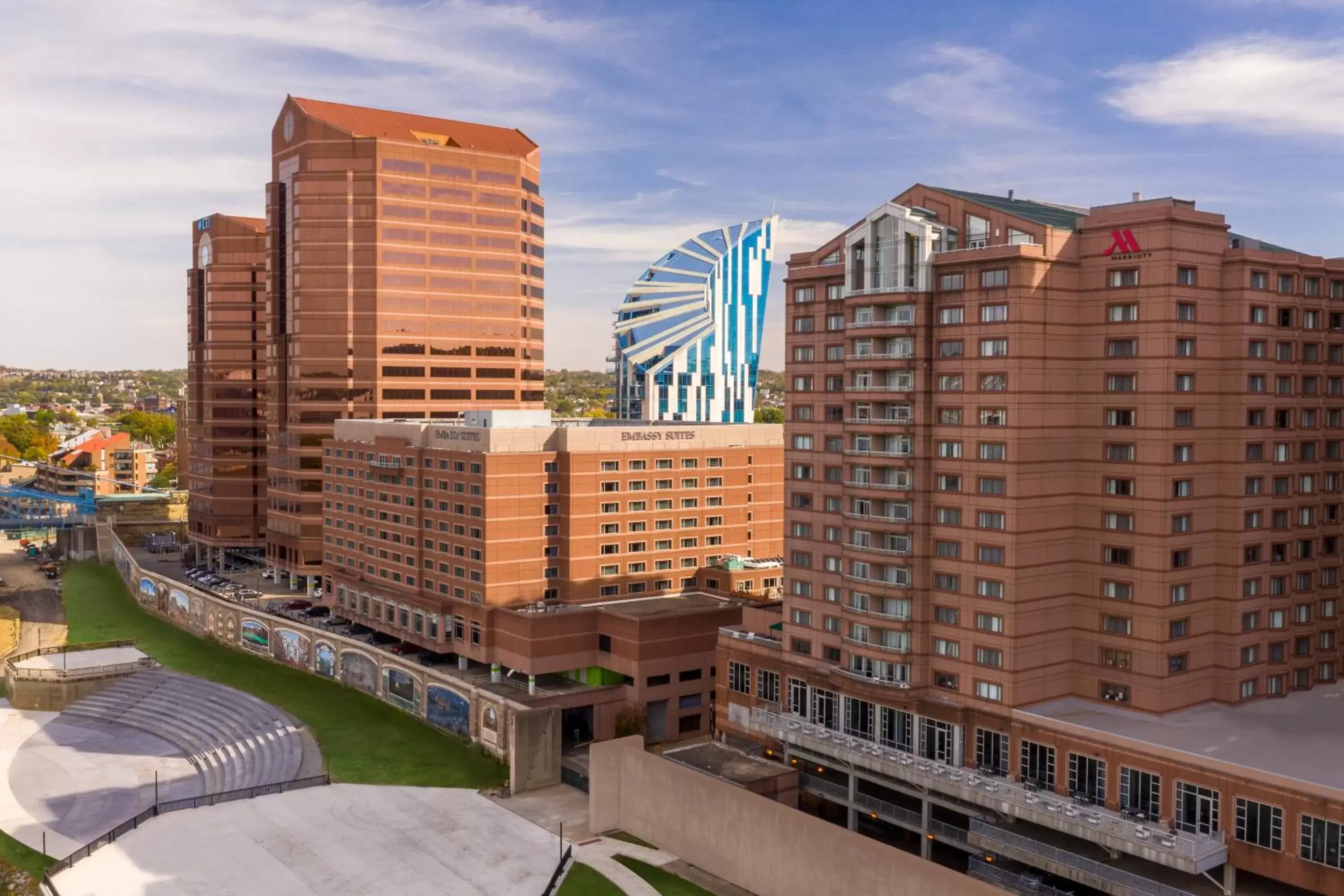 Property building in Cincinnati Marriott at RiverCenter