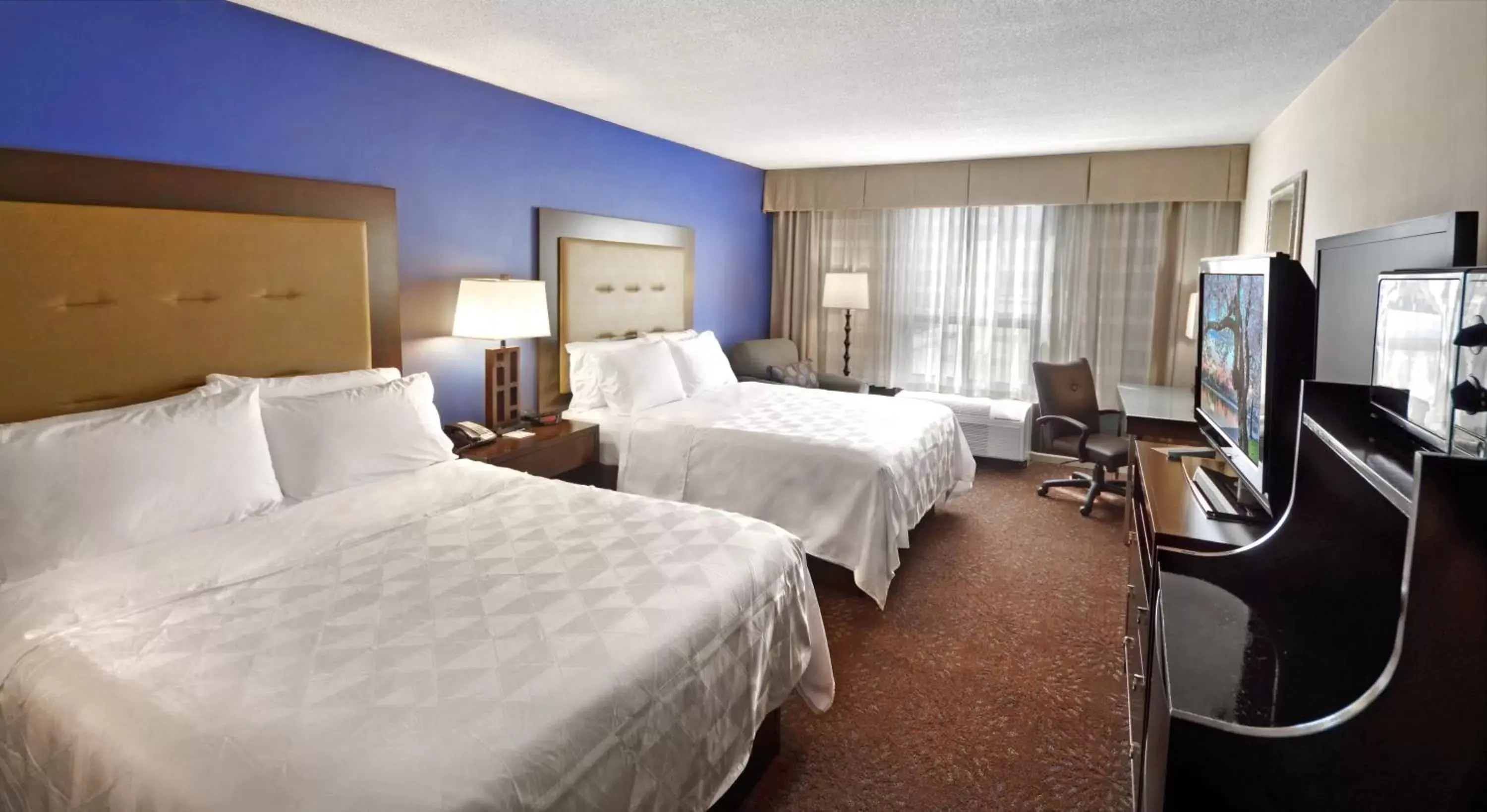 Photo of the whole room in Holiday Inn Washington D.C. - Greenbelt Maryland, an IHG Hotel