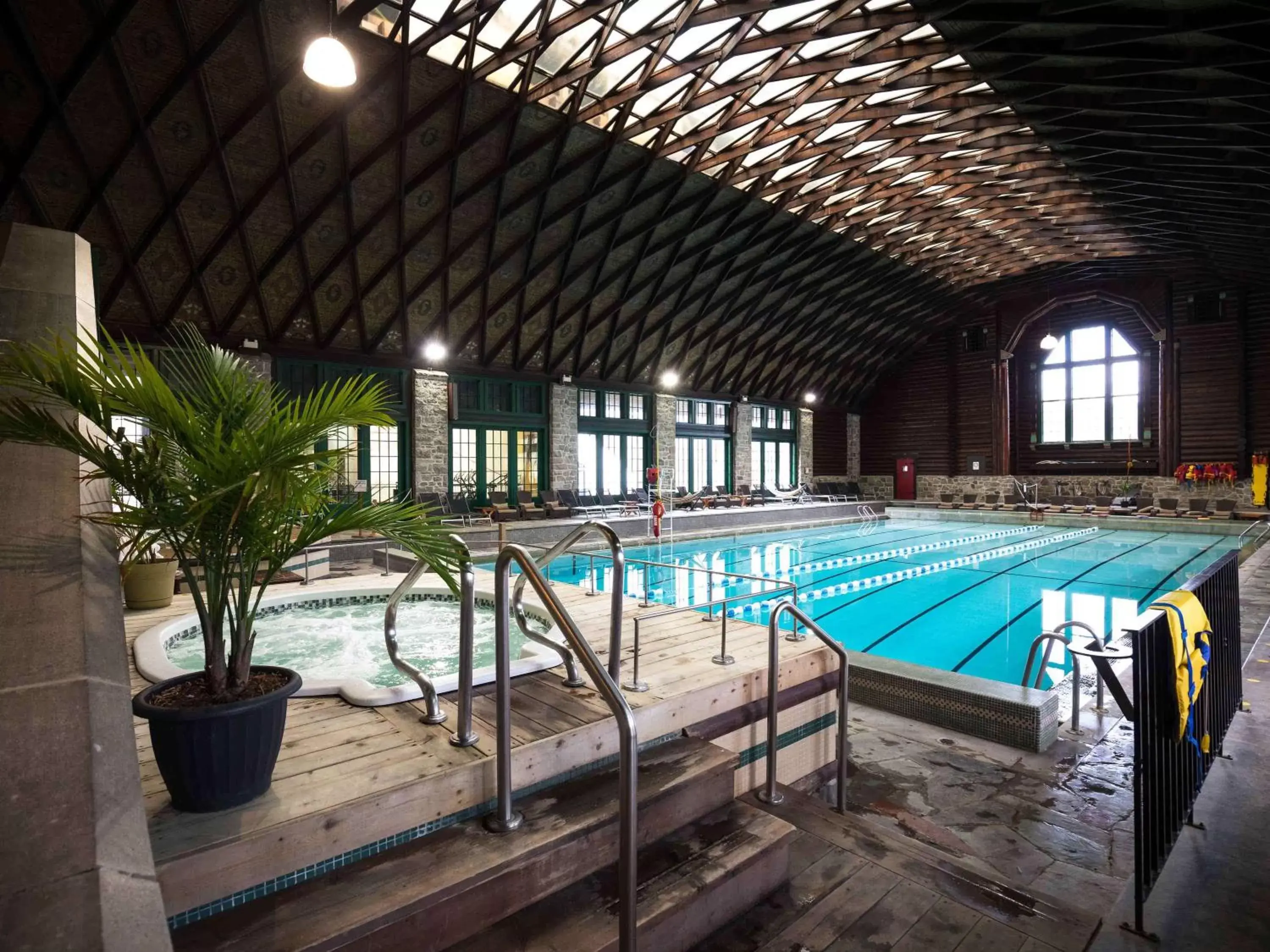 Fitness centre/facilities in Fairmont Le Chateau Montebello