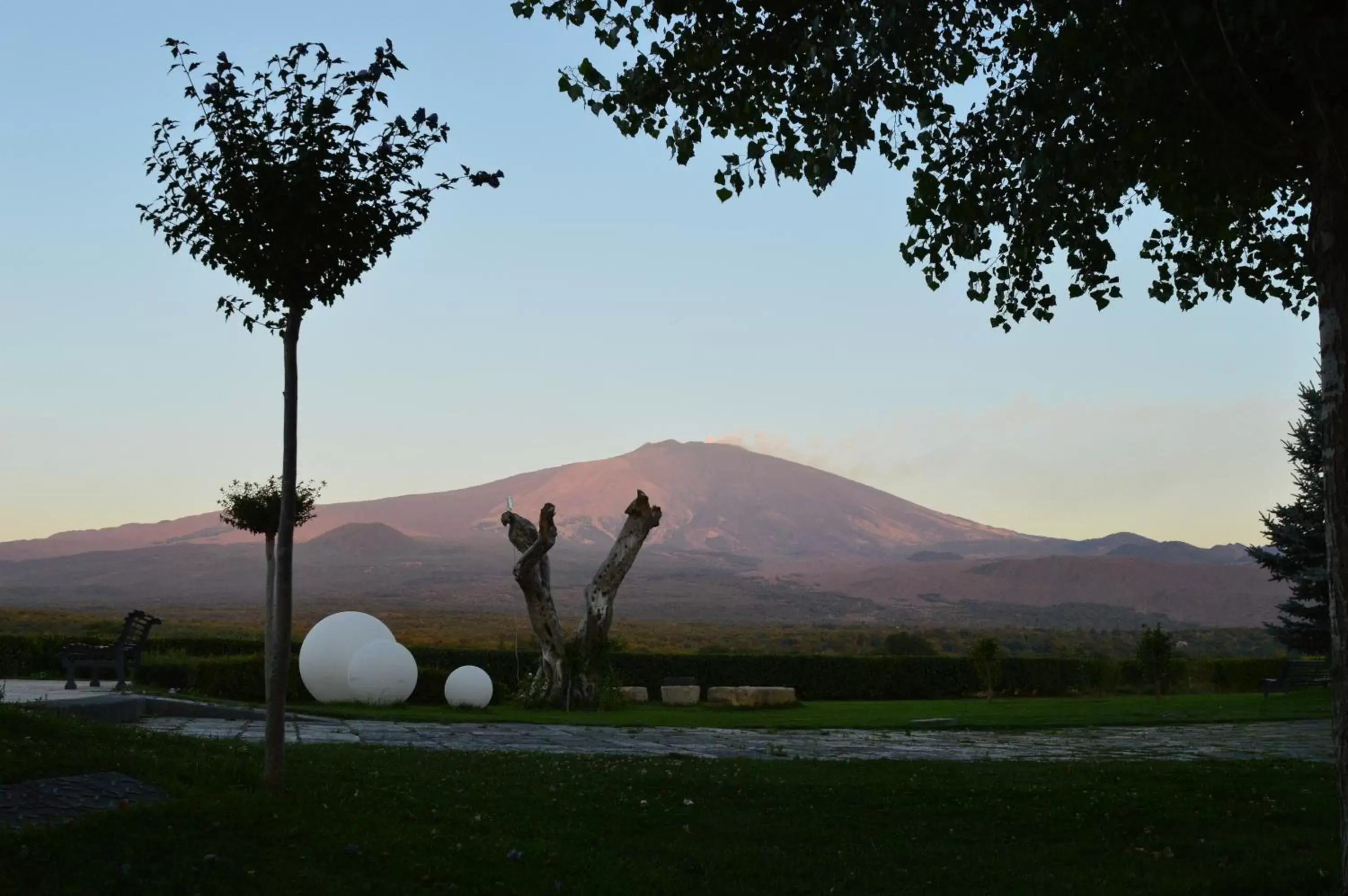 Nearby landmark in La Fucina di Vulcano