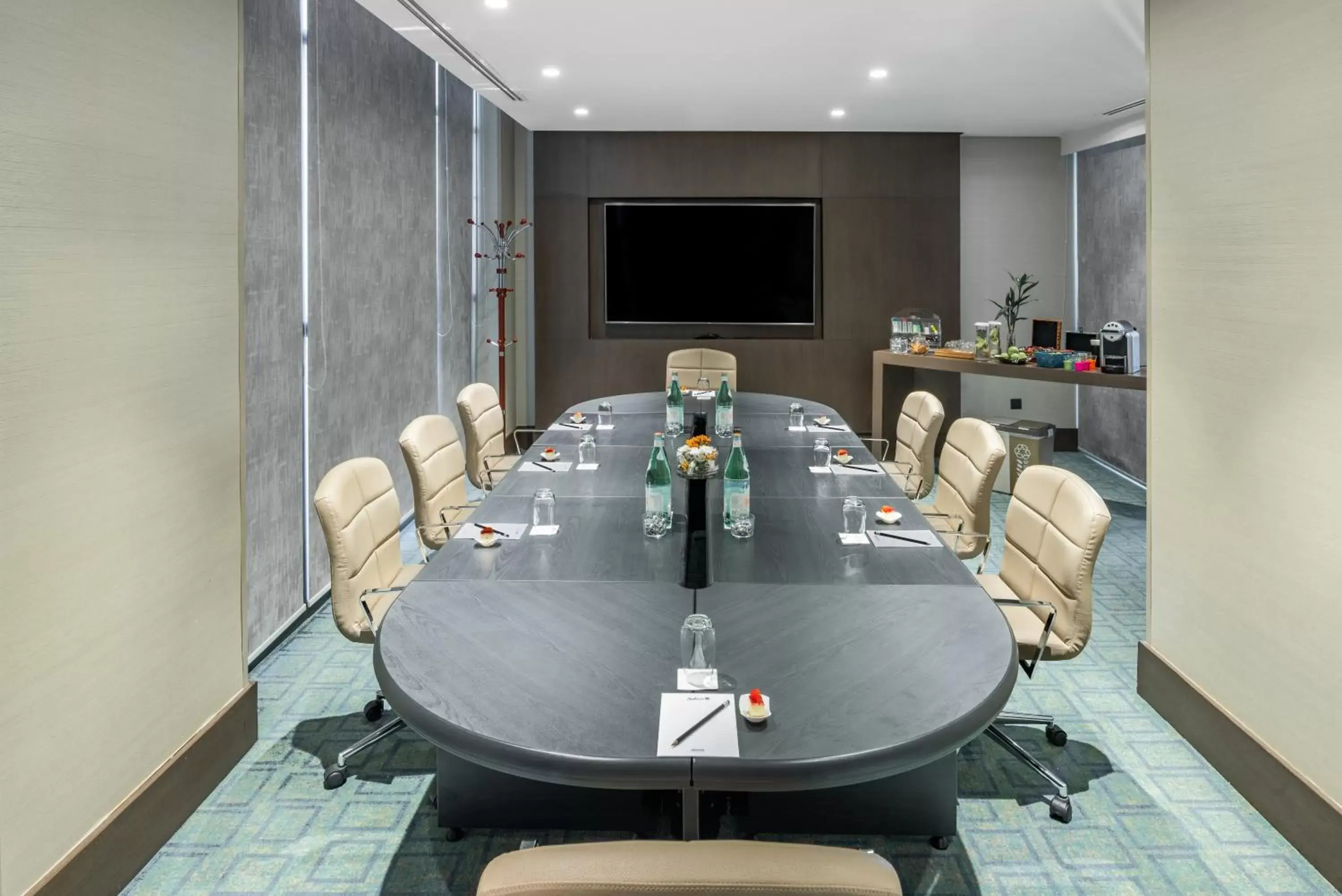 Meeting/conference room in Radisson Blu Hotel, Jeddah Corniche