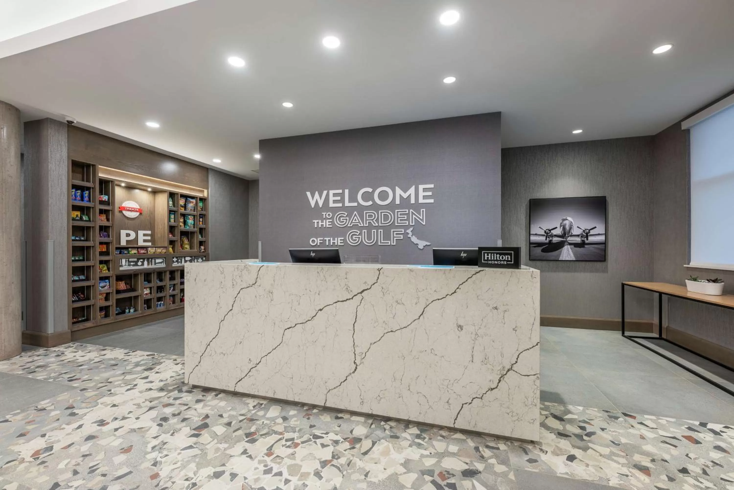Lobby or reception in Hampton Inn & Suites Charlottetown