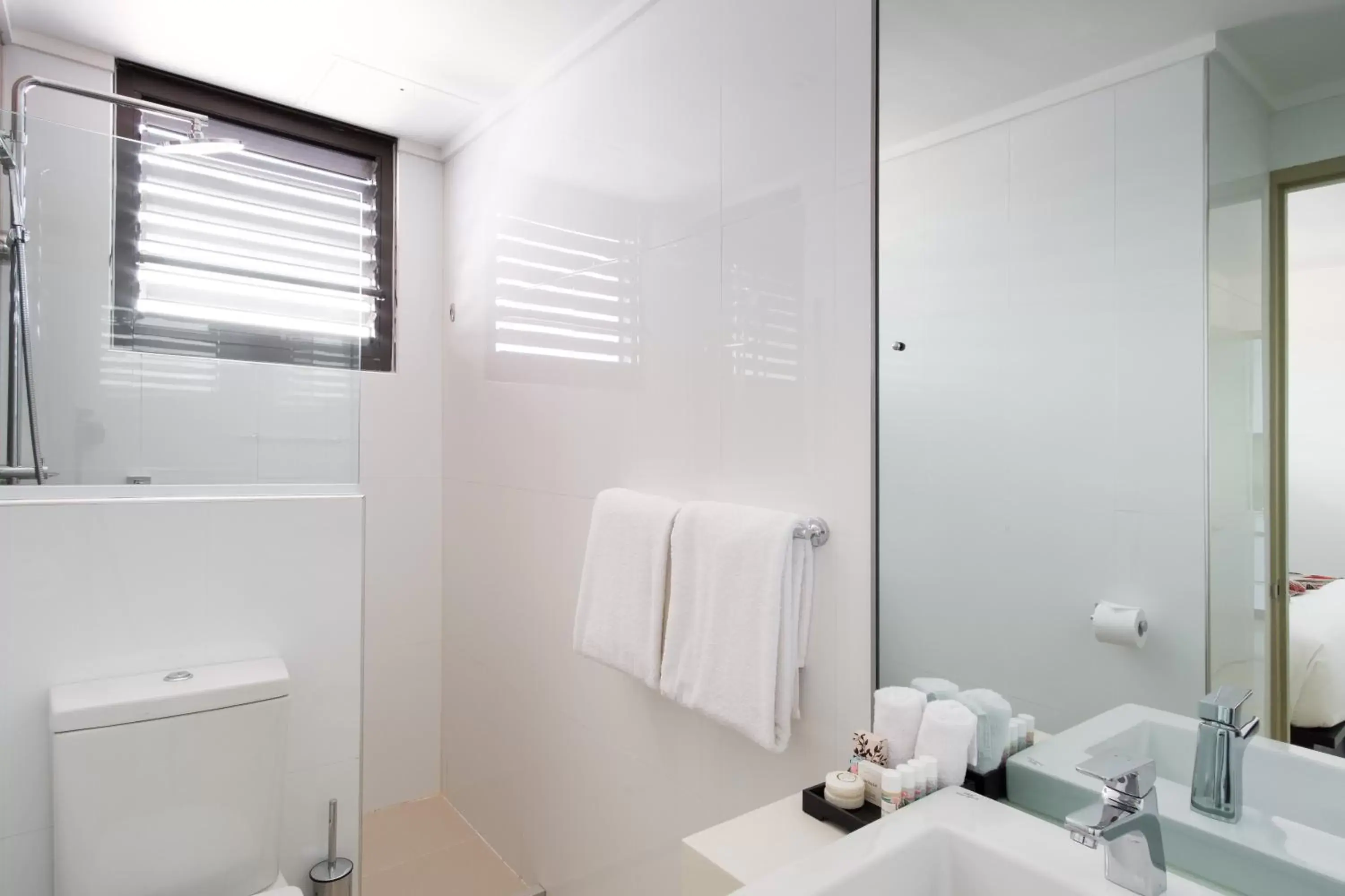 Bathroom in Ramada Suites by Wyndham Wailoaloa Beach Fiji