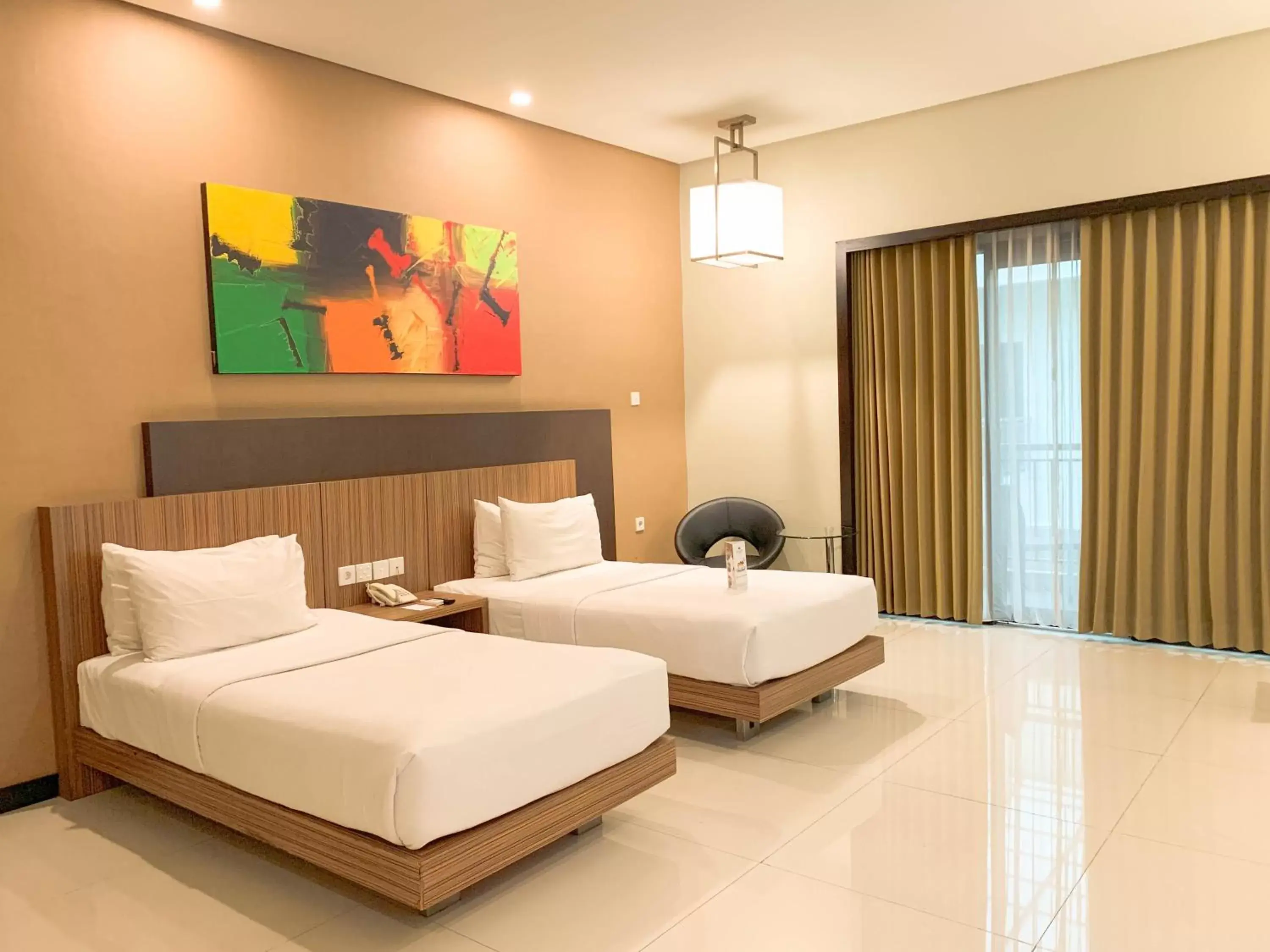 Bed in Savana Hotel & Convention Malang