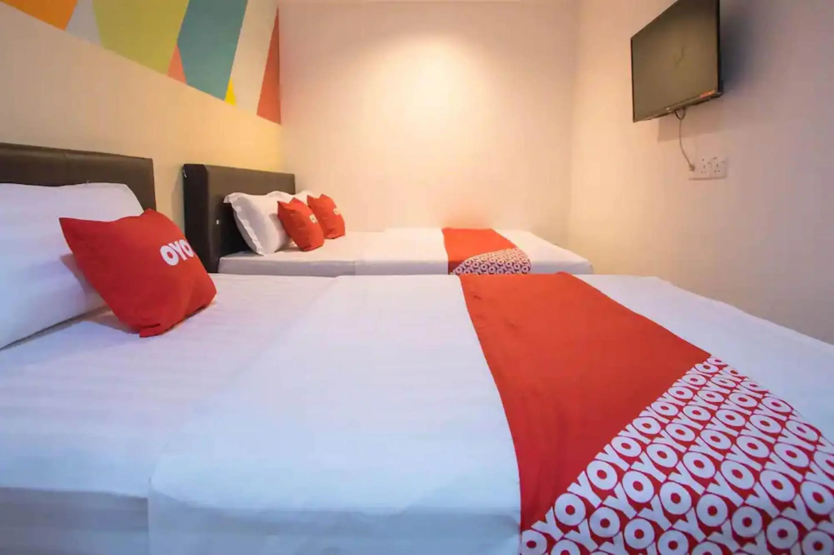 Bedroom in OYO 90281 Hotel Taj seksyen 13