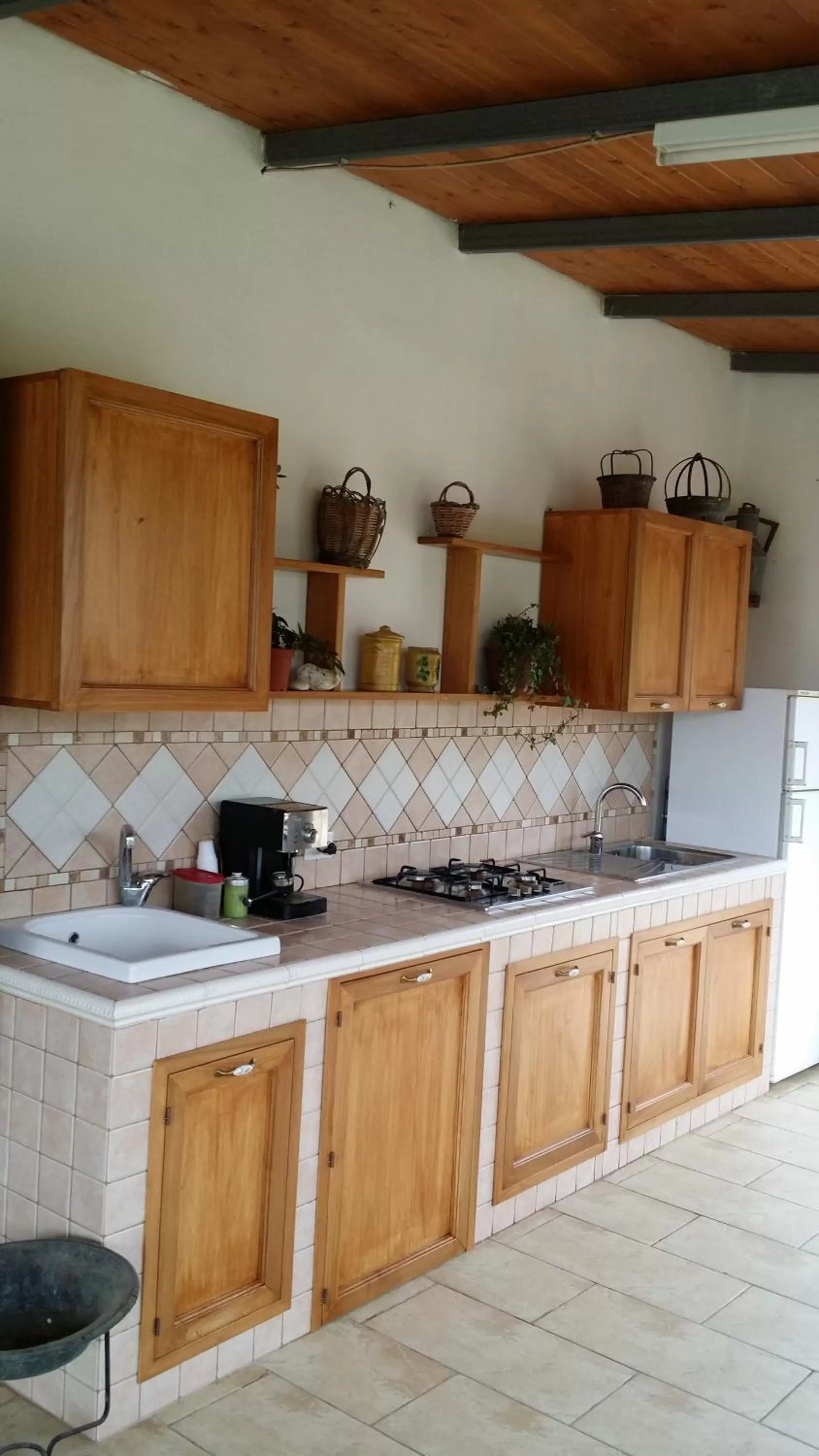 Kitchen or kitchenette in B&B Villa Francesco