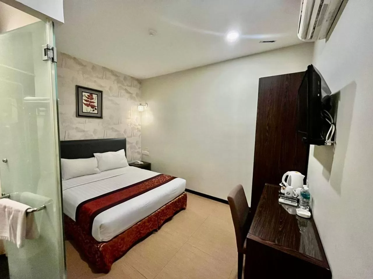 Bed in Eight Days Boutique Hotel - Impian Emas