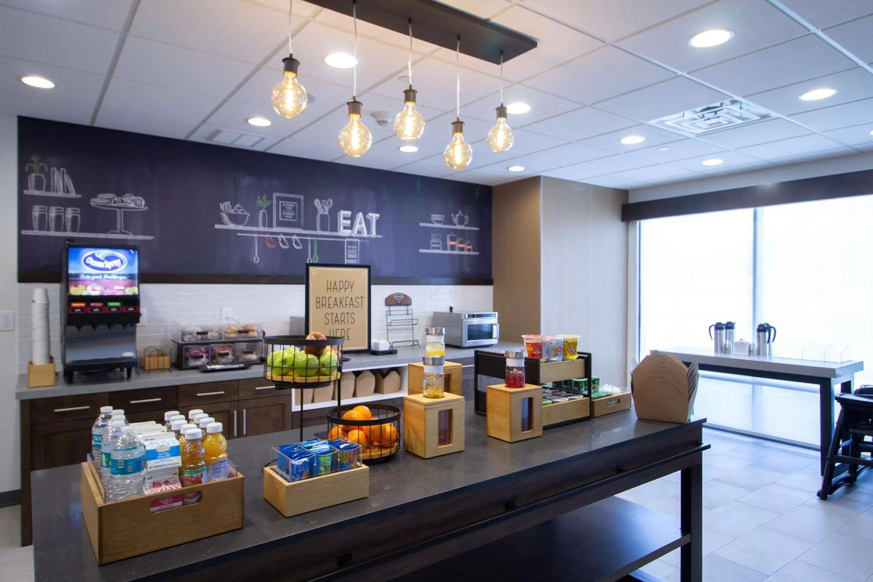 Breakfast in Hampton Inn North Attleboro, Ma