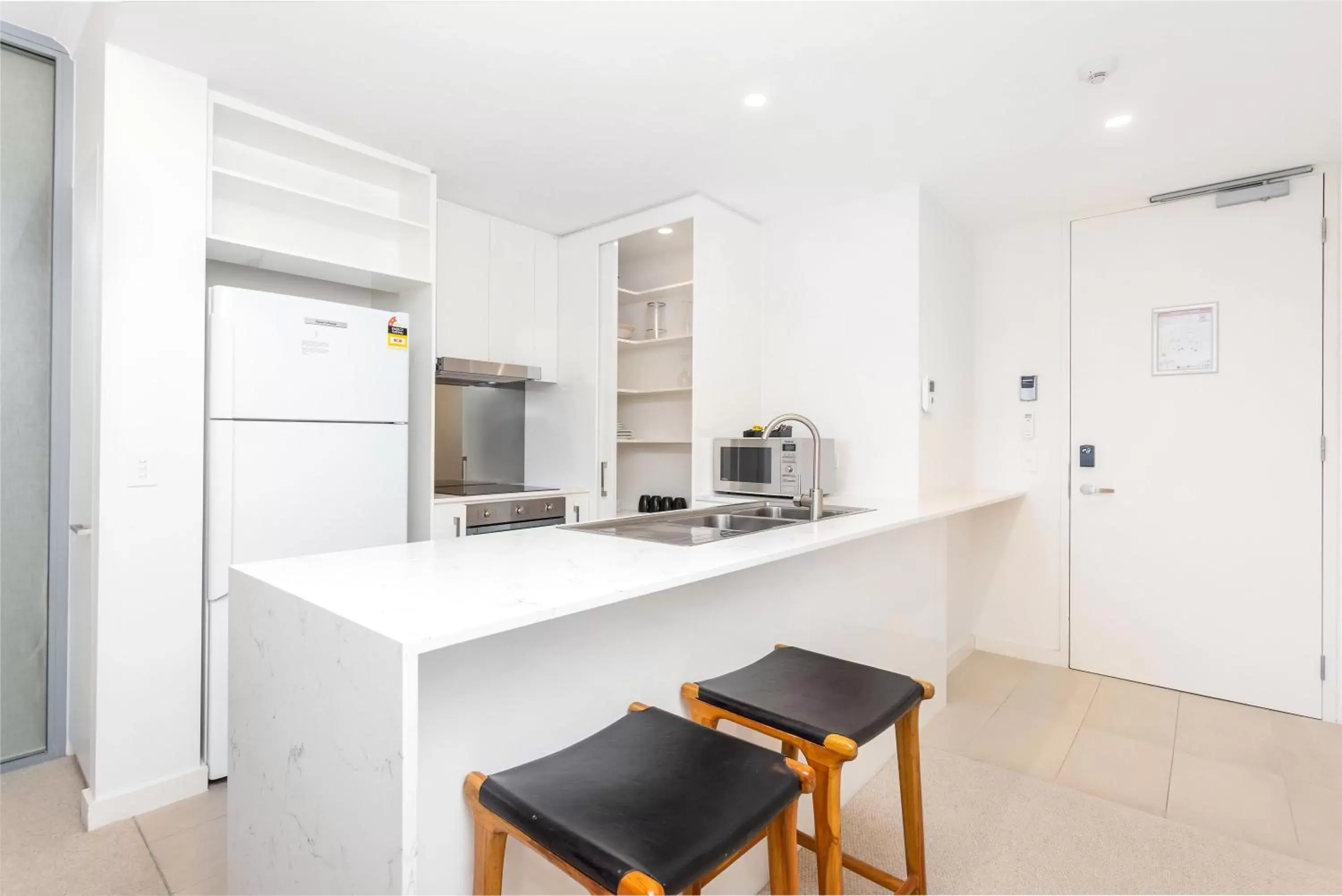 kitchen, Kitchen/Kitchenette in Nautica Residences Fremantle