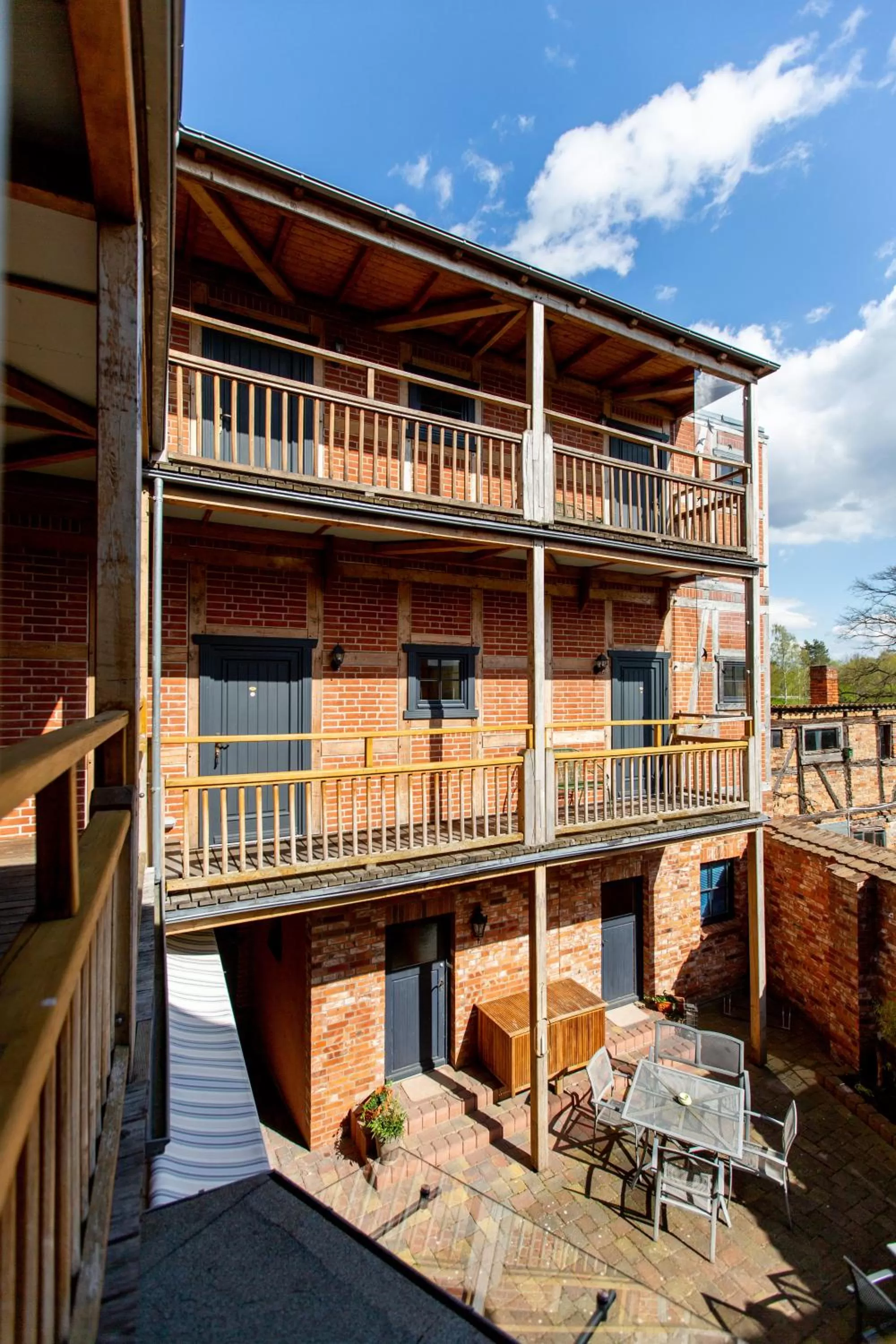 Property building in Hotel und Restaurant Haus Sajons