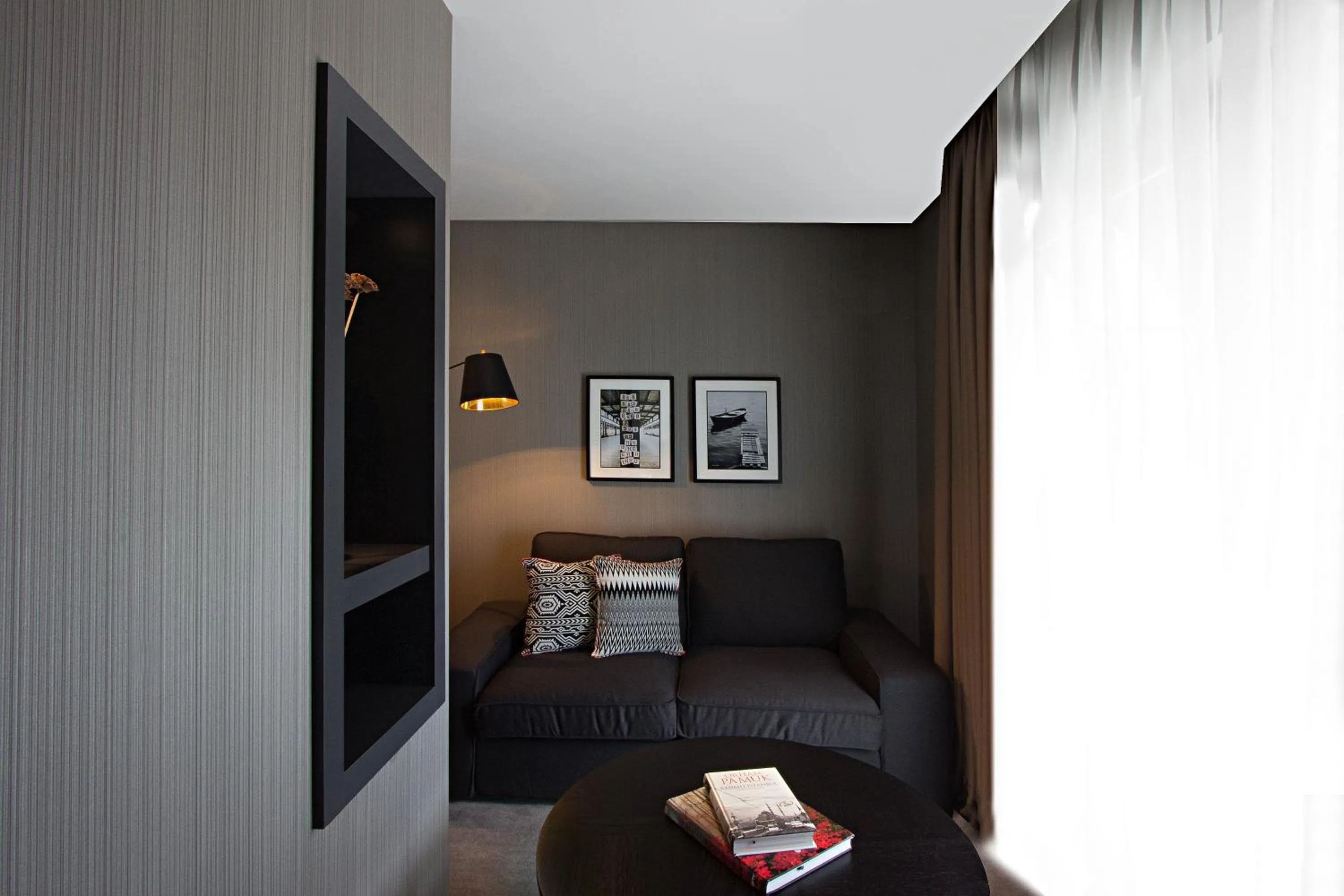 Living room, Bed in Cityloft 81