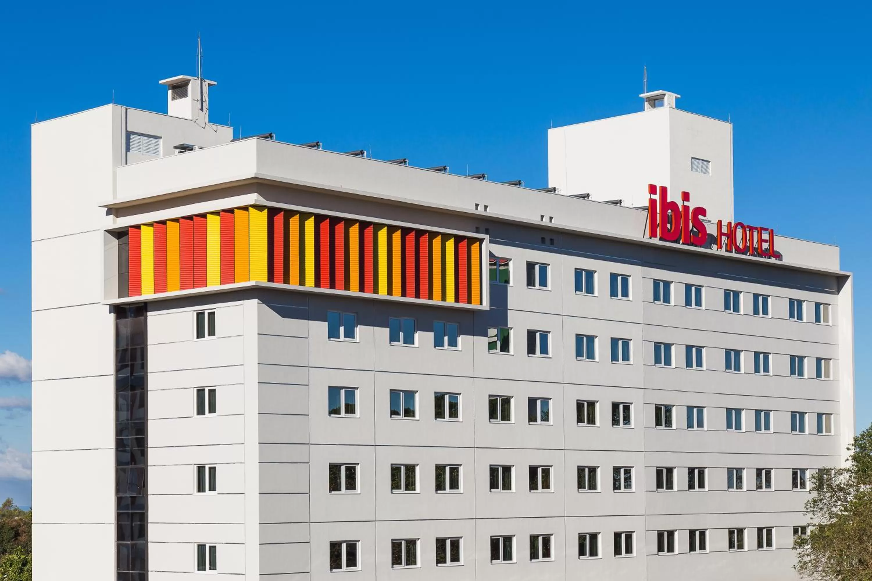 Property building in ibis Erechim