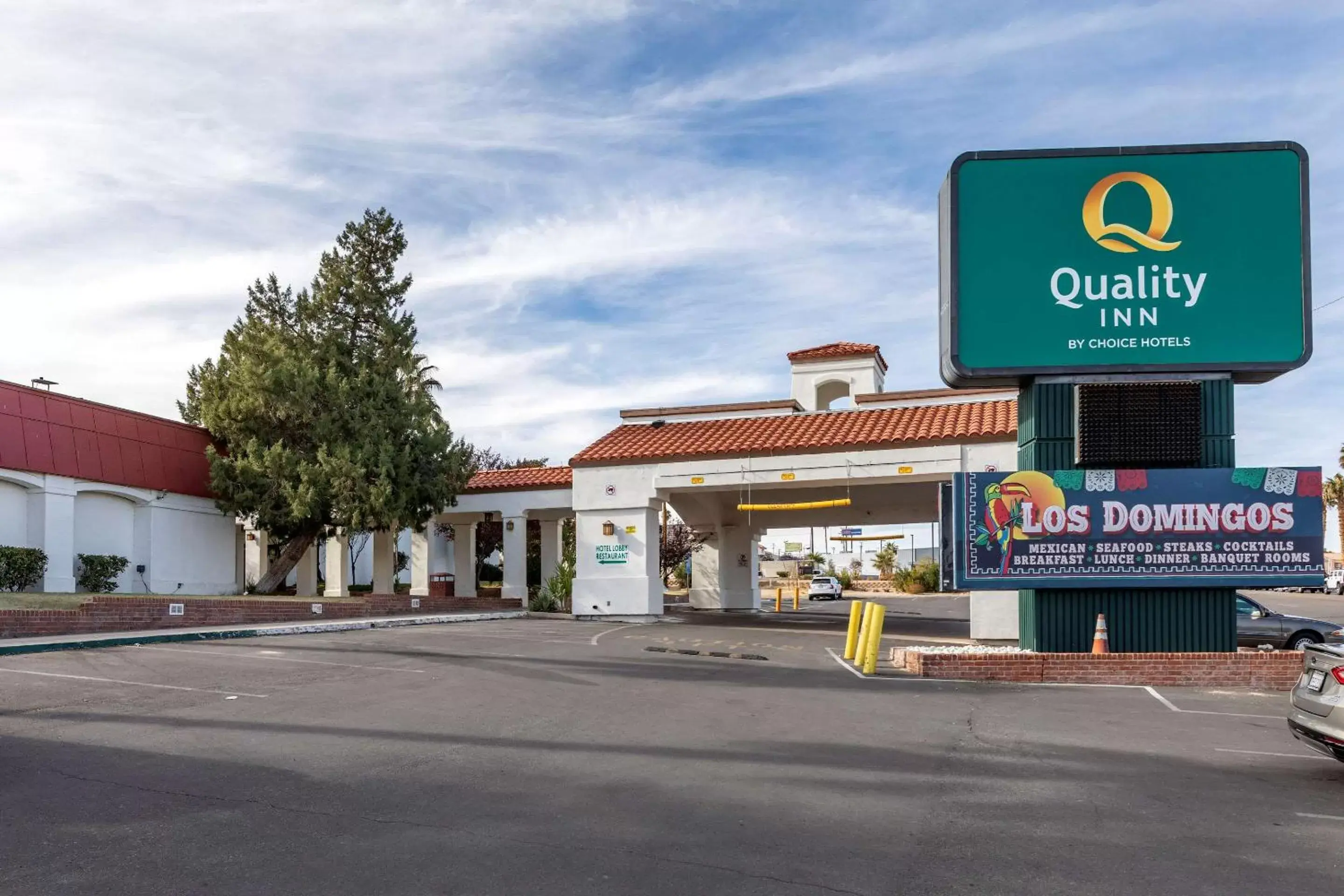 Property Building in Quality Inn On Historic Route 66