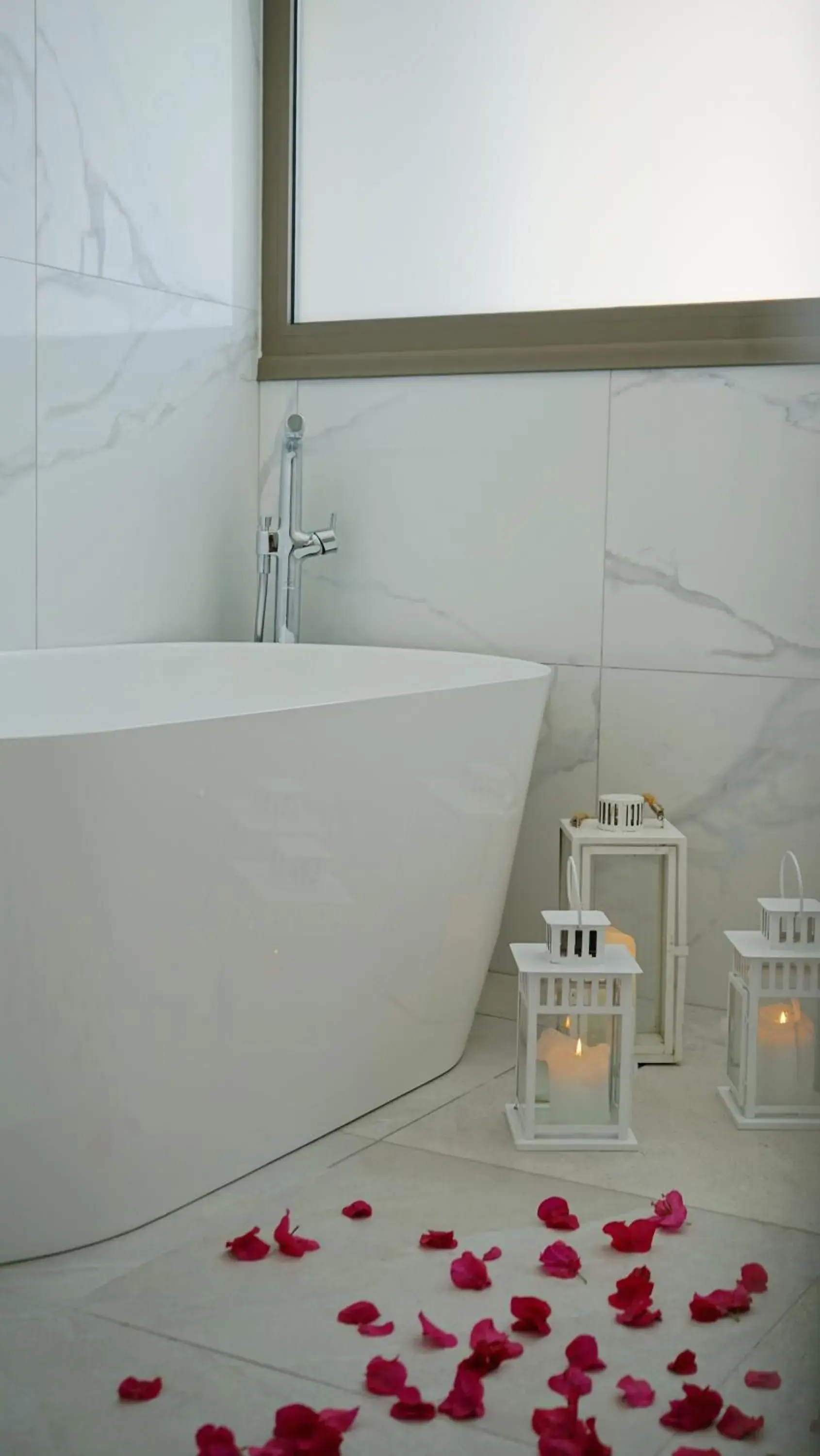 Bathroom in Diana Palace Hotel Zakynthos Bathroom in Diana Palace Hotel Zakynthos