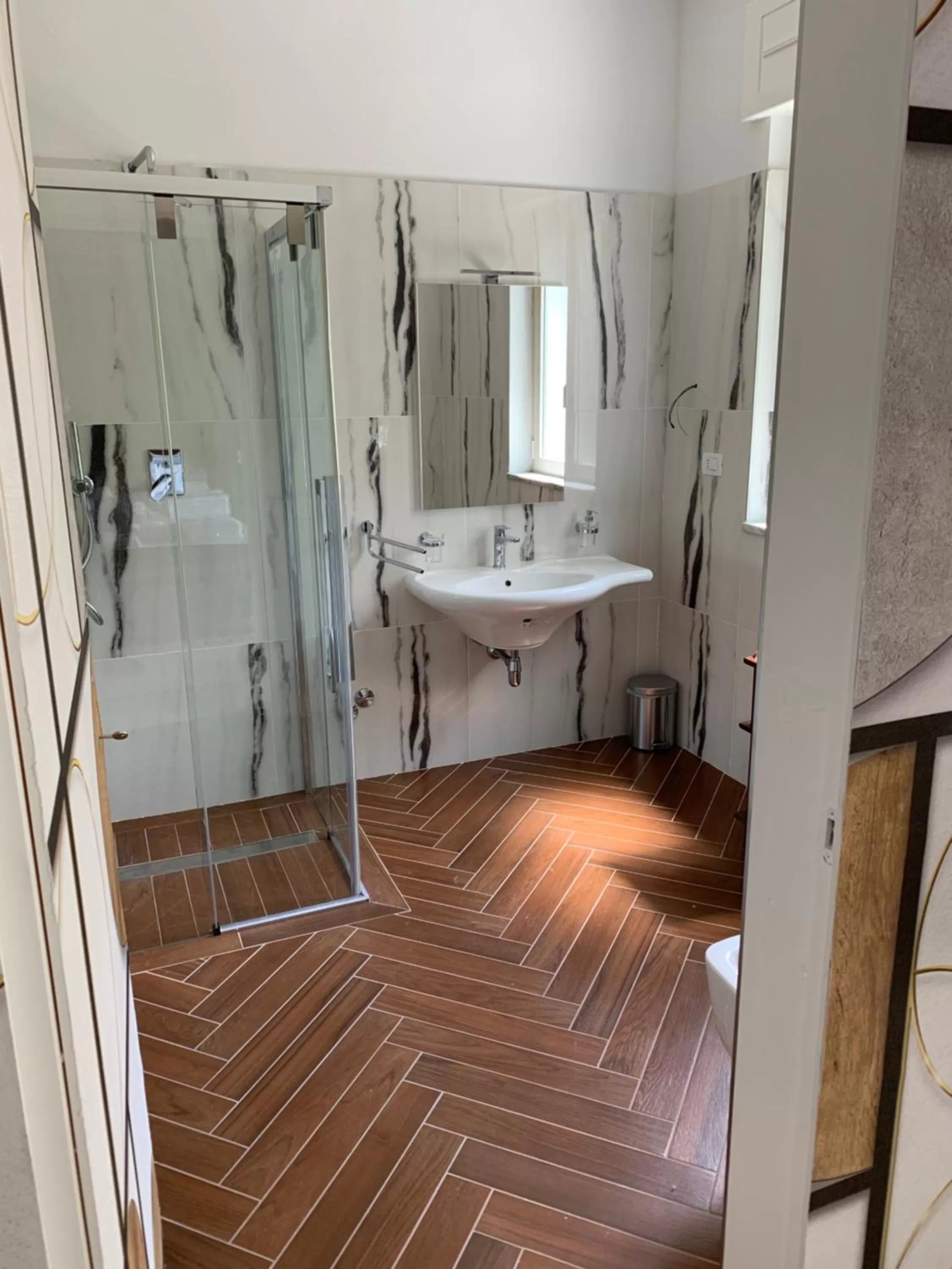 Shower in La Villetta B&B